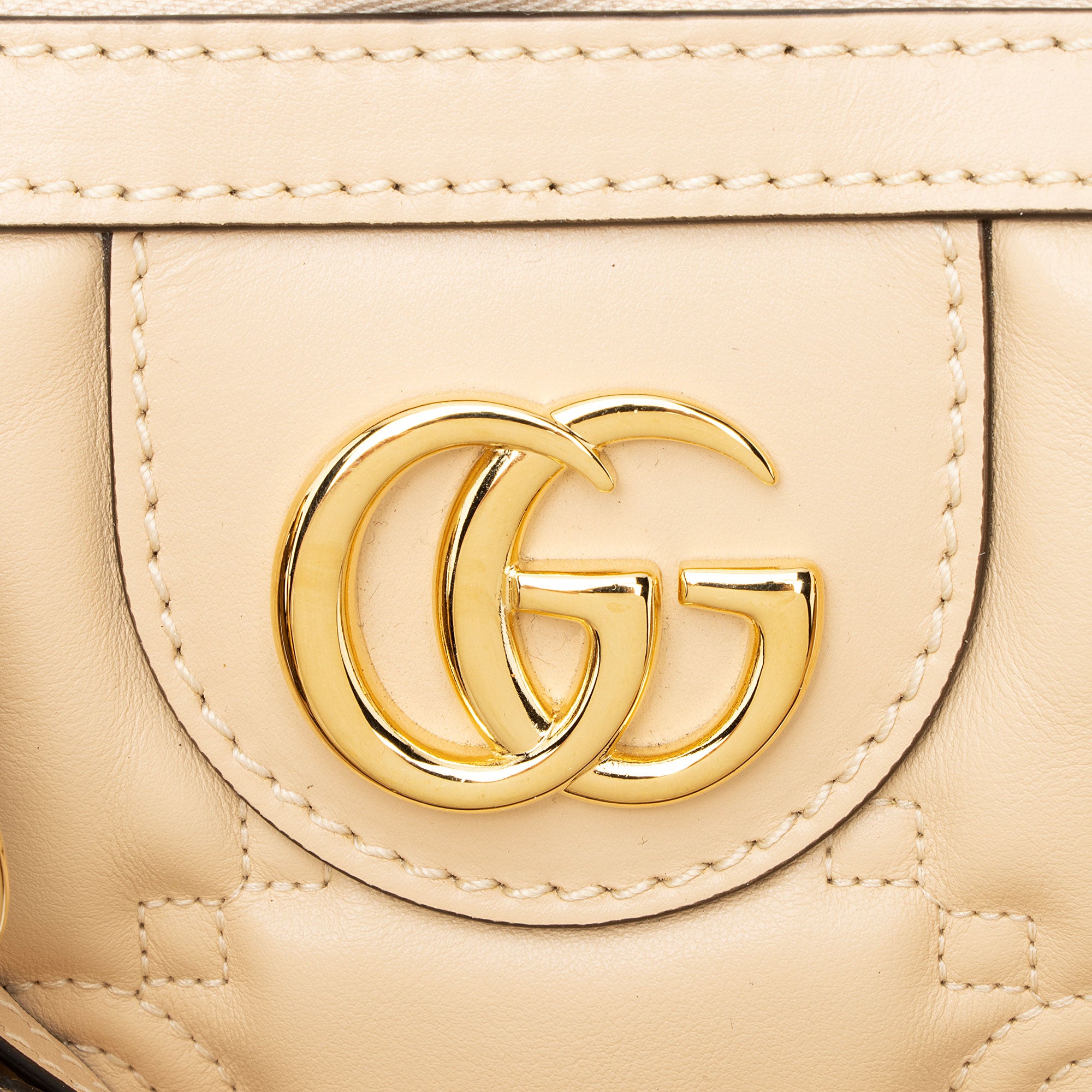 Gucci Jumbo GG Matelasse Leather Medium Duffle
