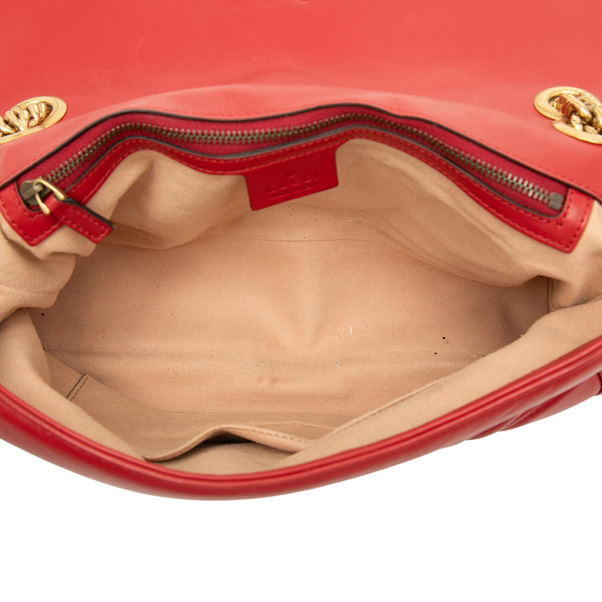 Gucci Large GG Marmont Matelasse Leather Shoulder Bag