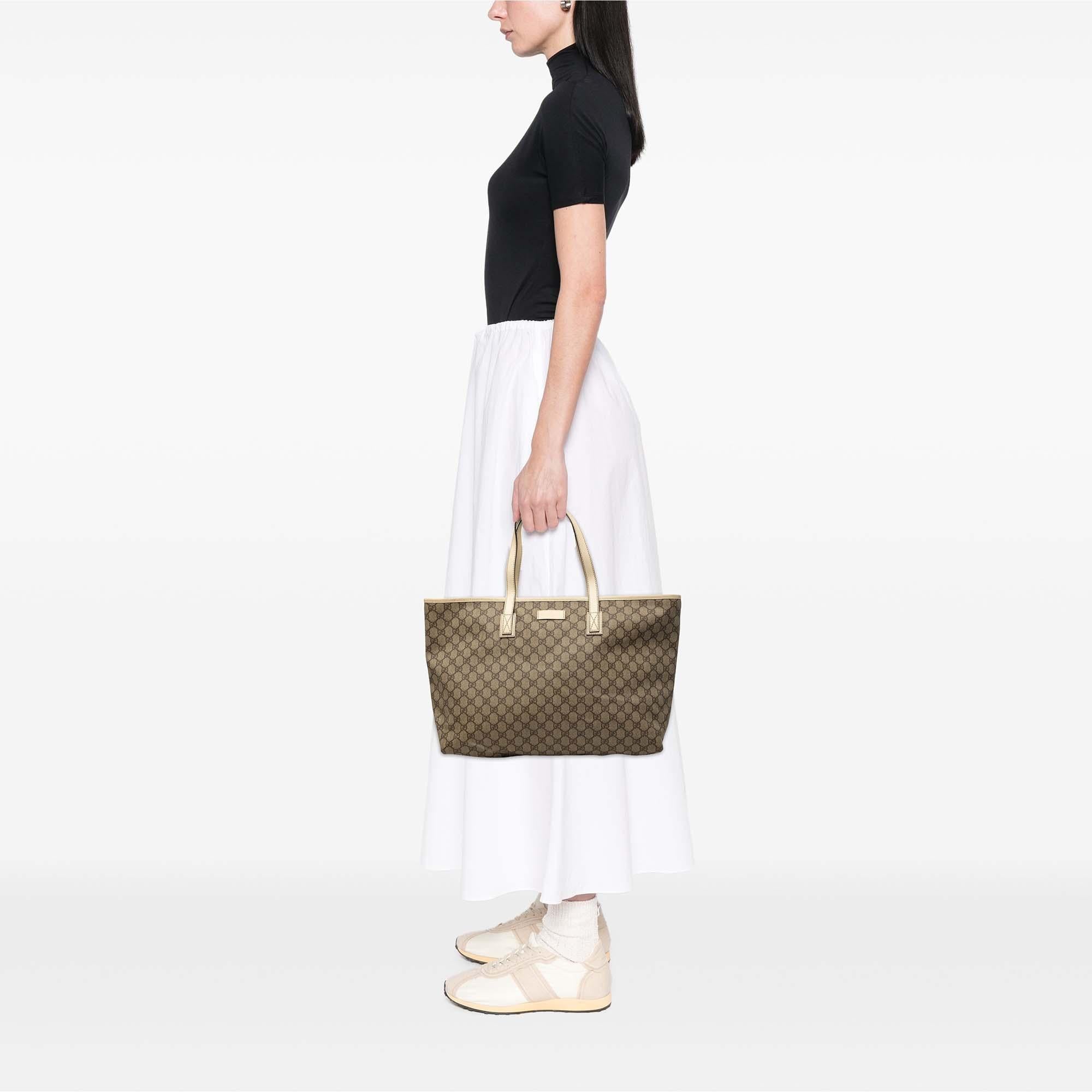 Gucci Large GG Supreme Tote