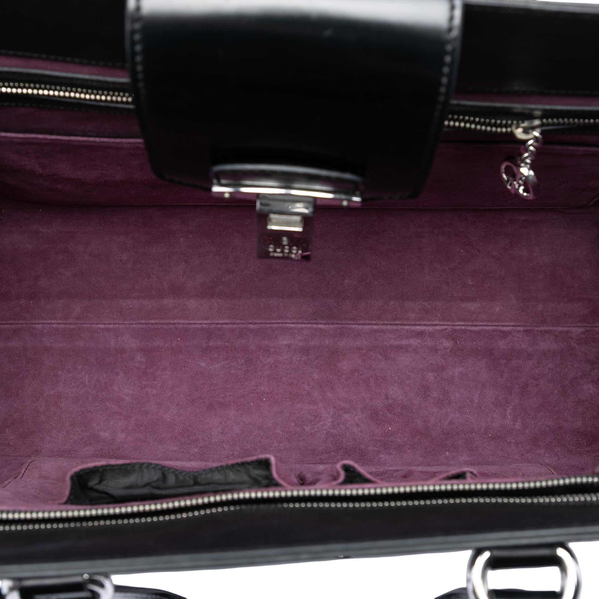 Gucci Large Smooth Calfskin Lady Lock Handbag