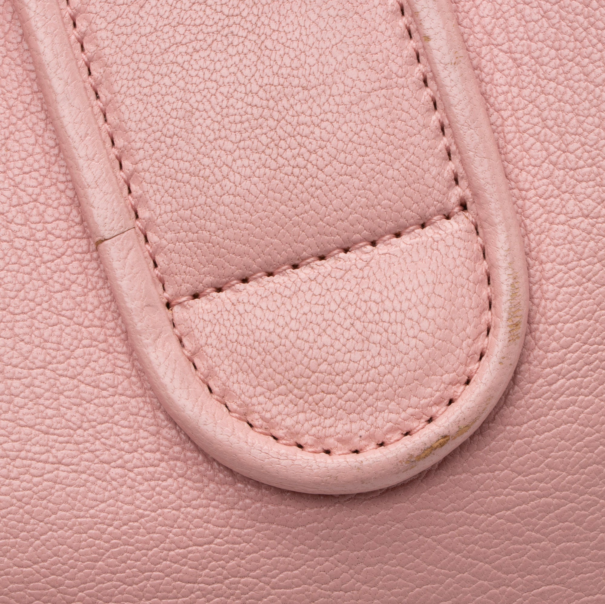 Gucci Leather Aphrodite Medium Shoulder Bag