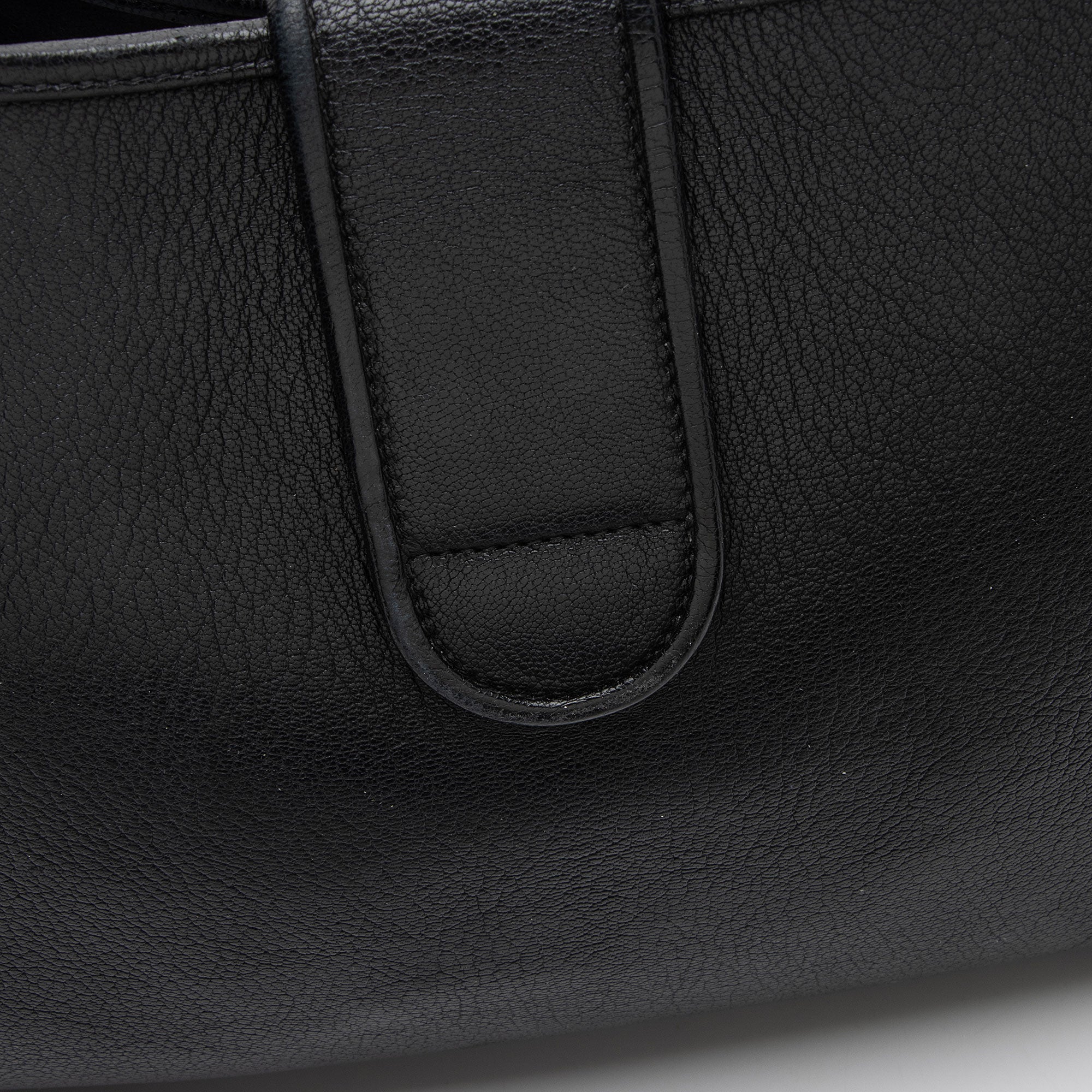 Gucci Leather Aphrodite Medium Shoulder Bag