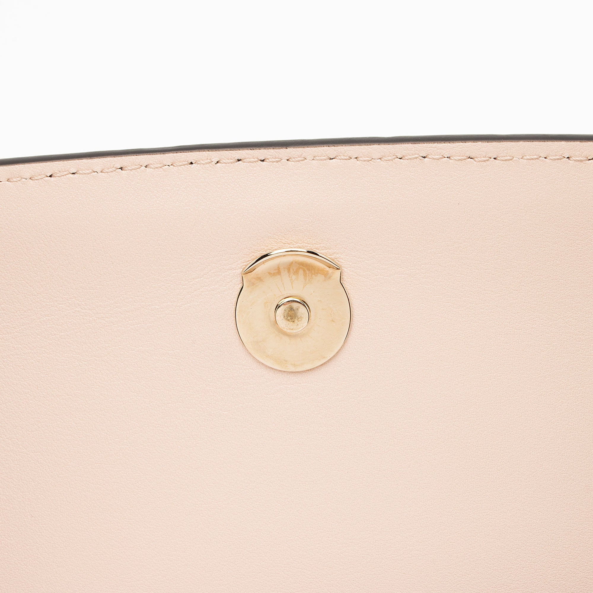 Gucci Leather Blondie Chain Medium Shoulder Bag