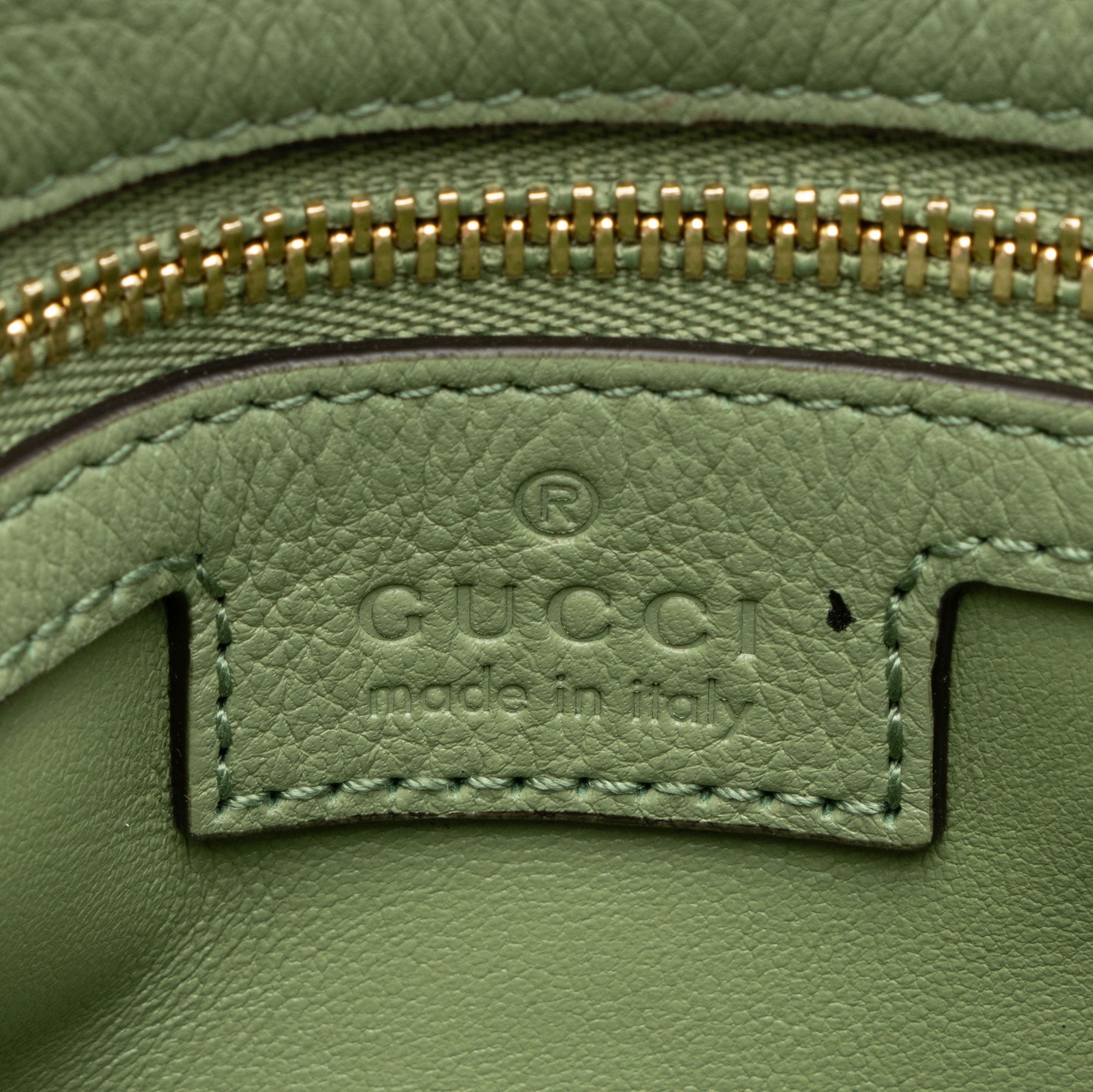Gucci Leather Blondie Medium Shoulder Bag