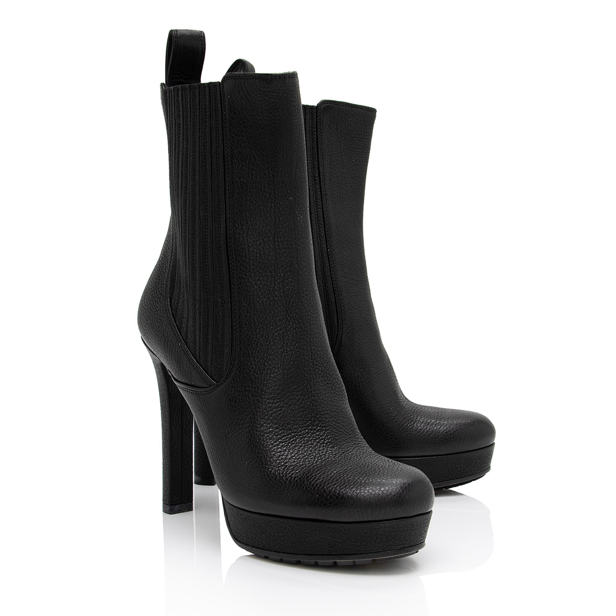 Gucci Leather Chelsea Platform Ankle Boots - Size 6 / 36 (SHF-qQV8n9)