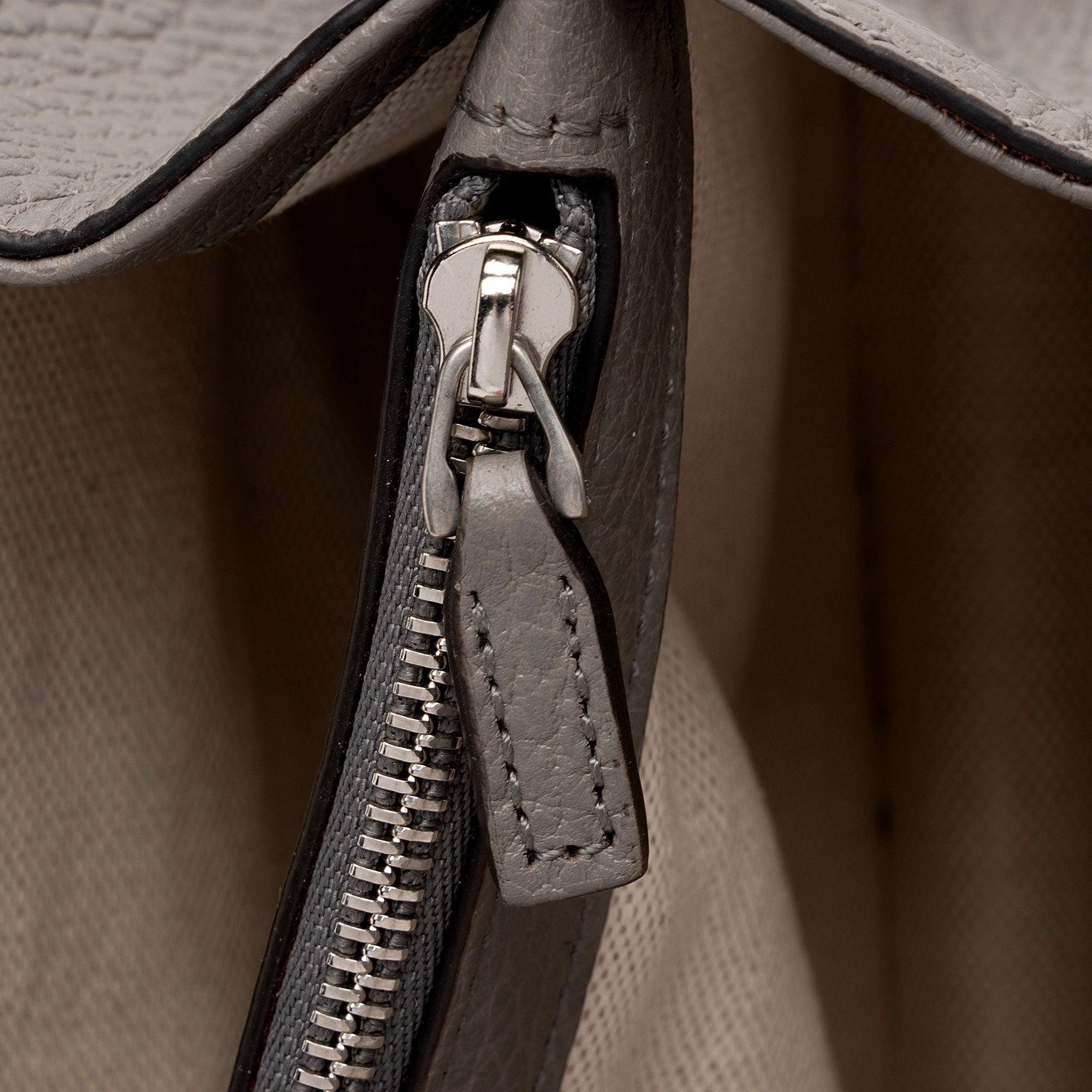 Gucci Leather Crystal Dionysus Small Shoulder Bag (SHF-7IrKBg)