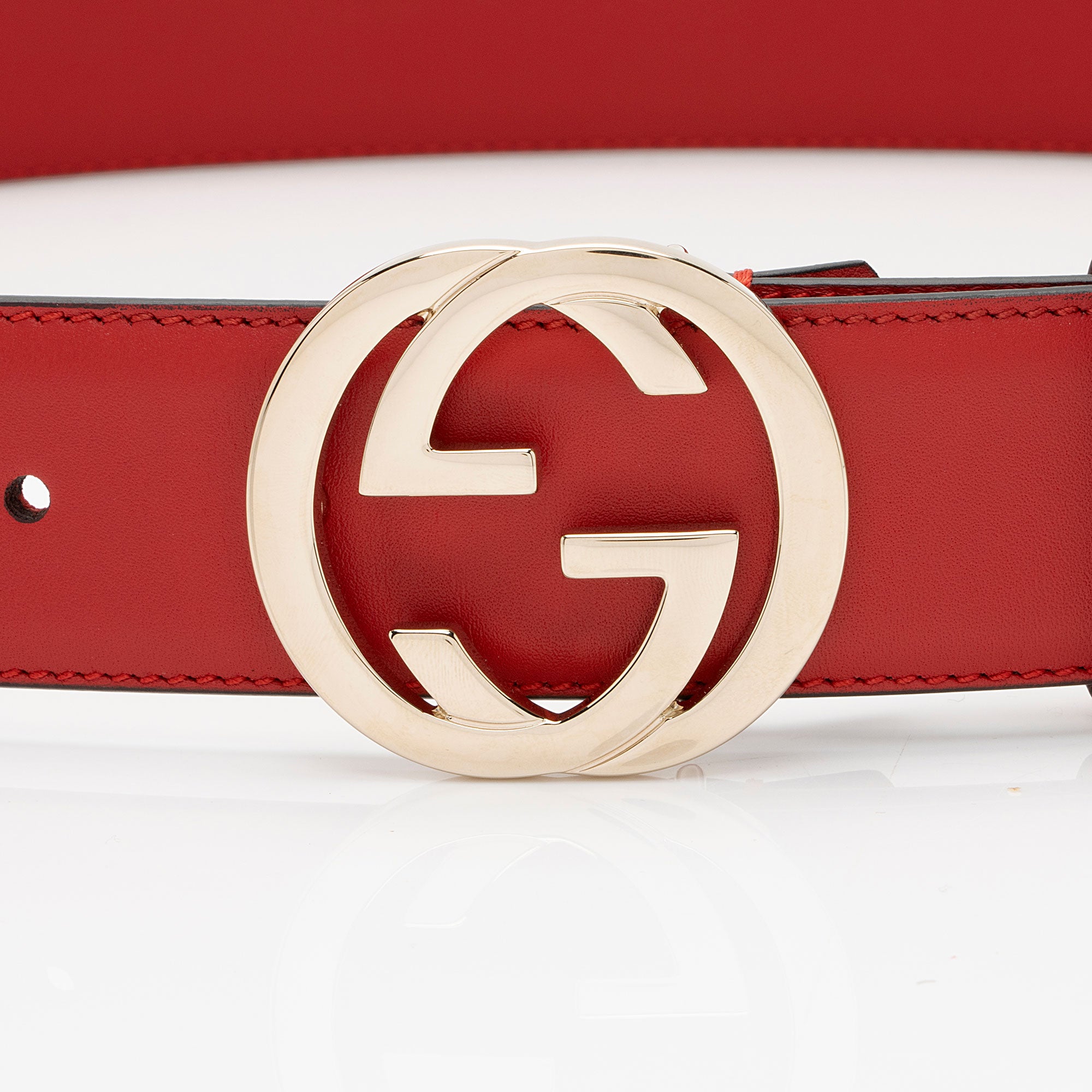 GUCCI ベルト 赤 ボルドー GUCCI (グッチ) - ベルト - レッド - ゴールドGGロゴバックル ワイド