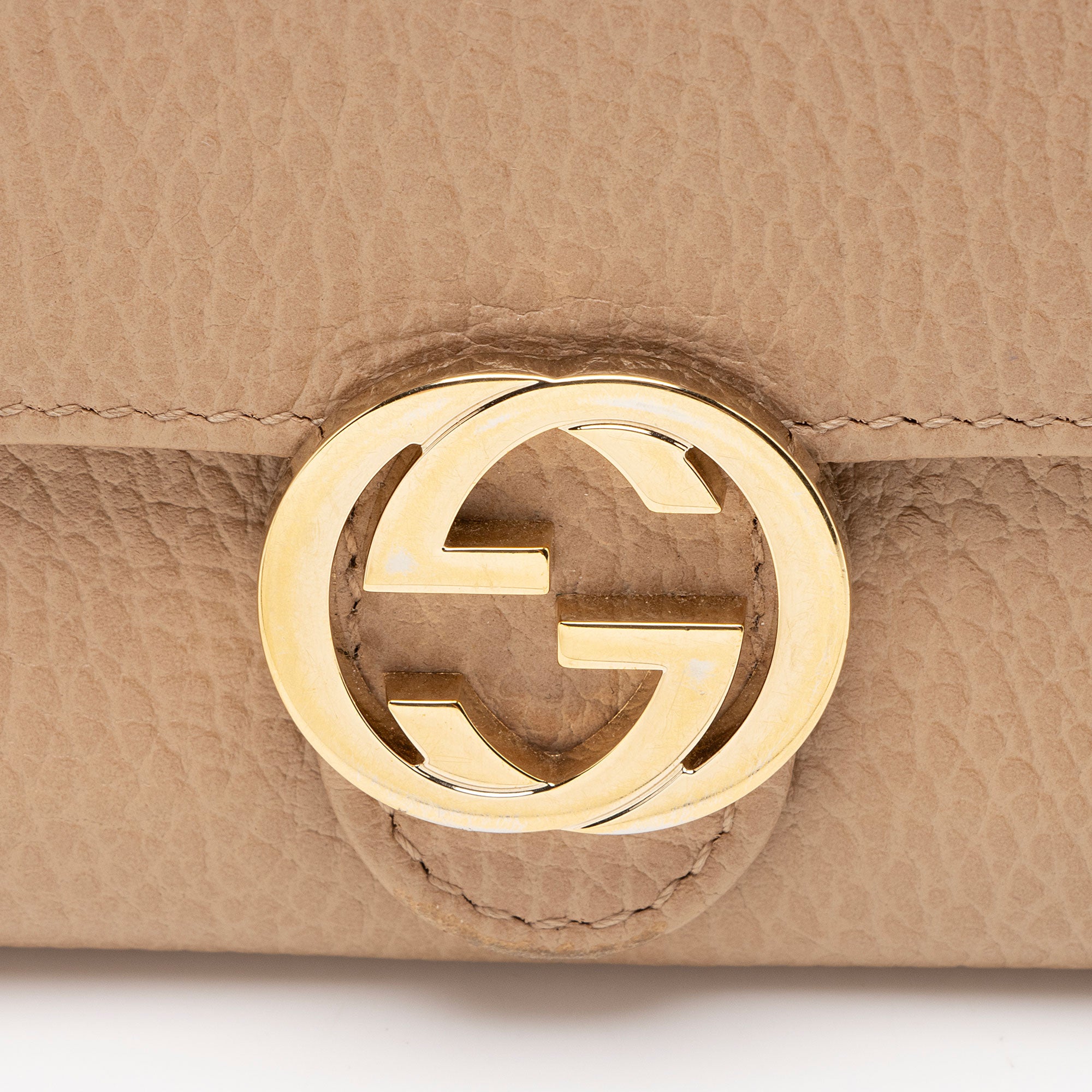 Gucci Leather Interlocking G Continental Wallet