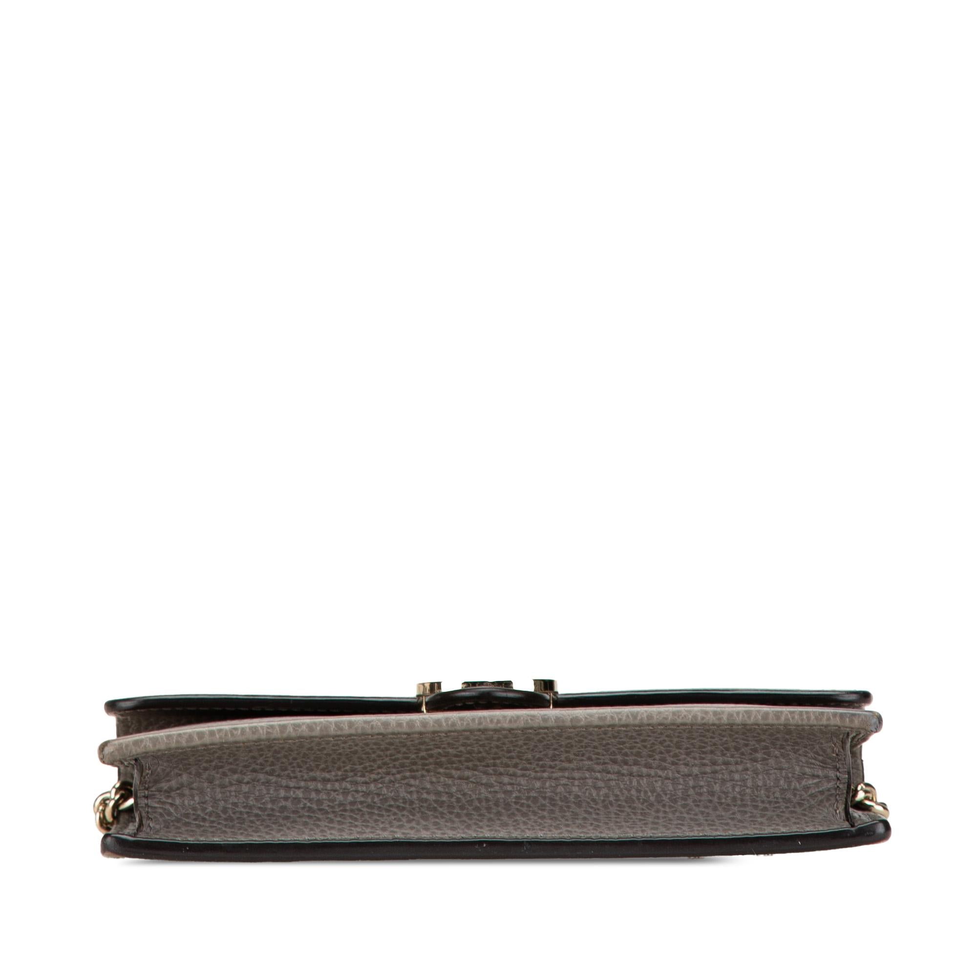 Gucci Leather Interlocking G Dollar Wallet on Chain