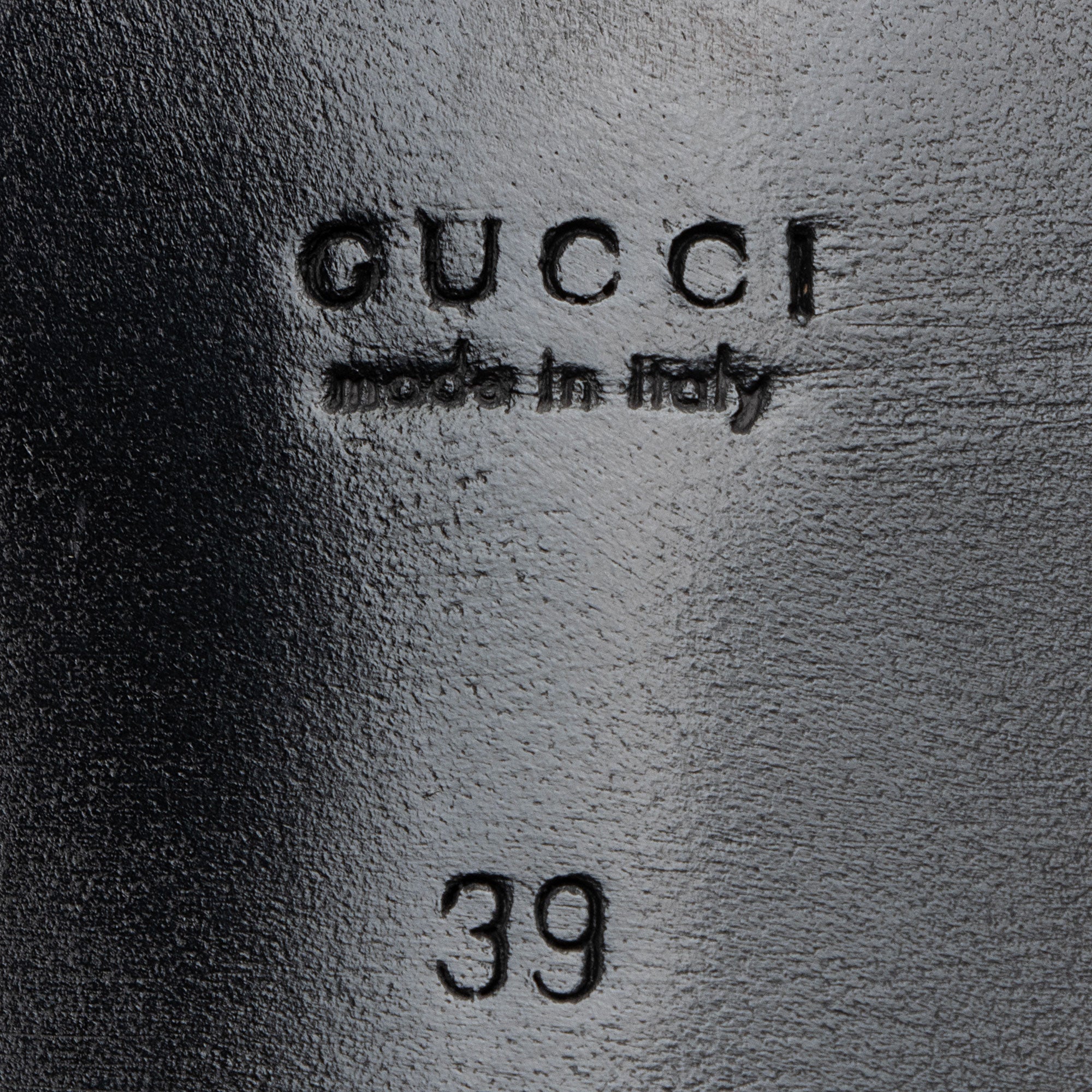 Gucci Leather Logo Moccasin Loafers - Size 9 / 39