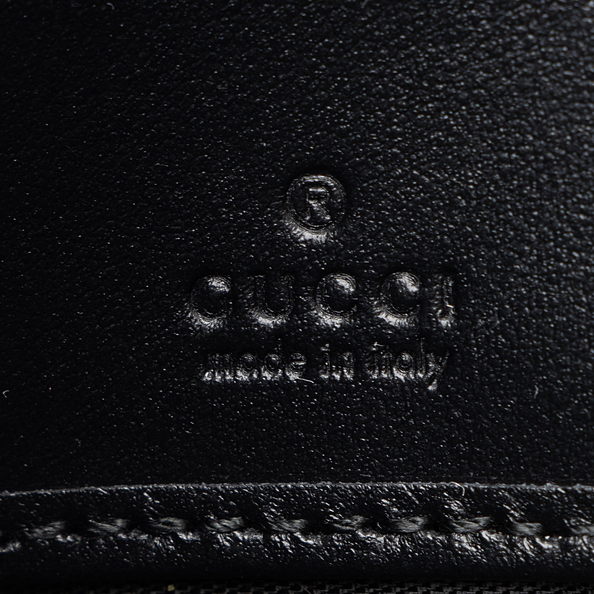 Gucci Leather Logo Print Zip Around Wallet