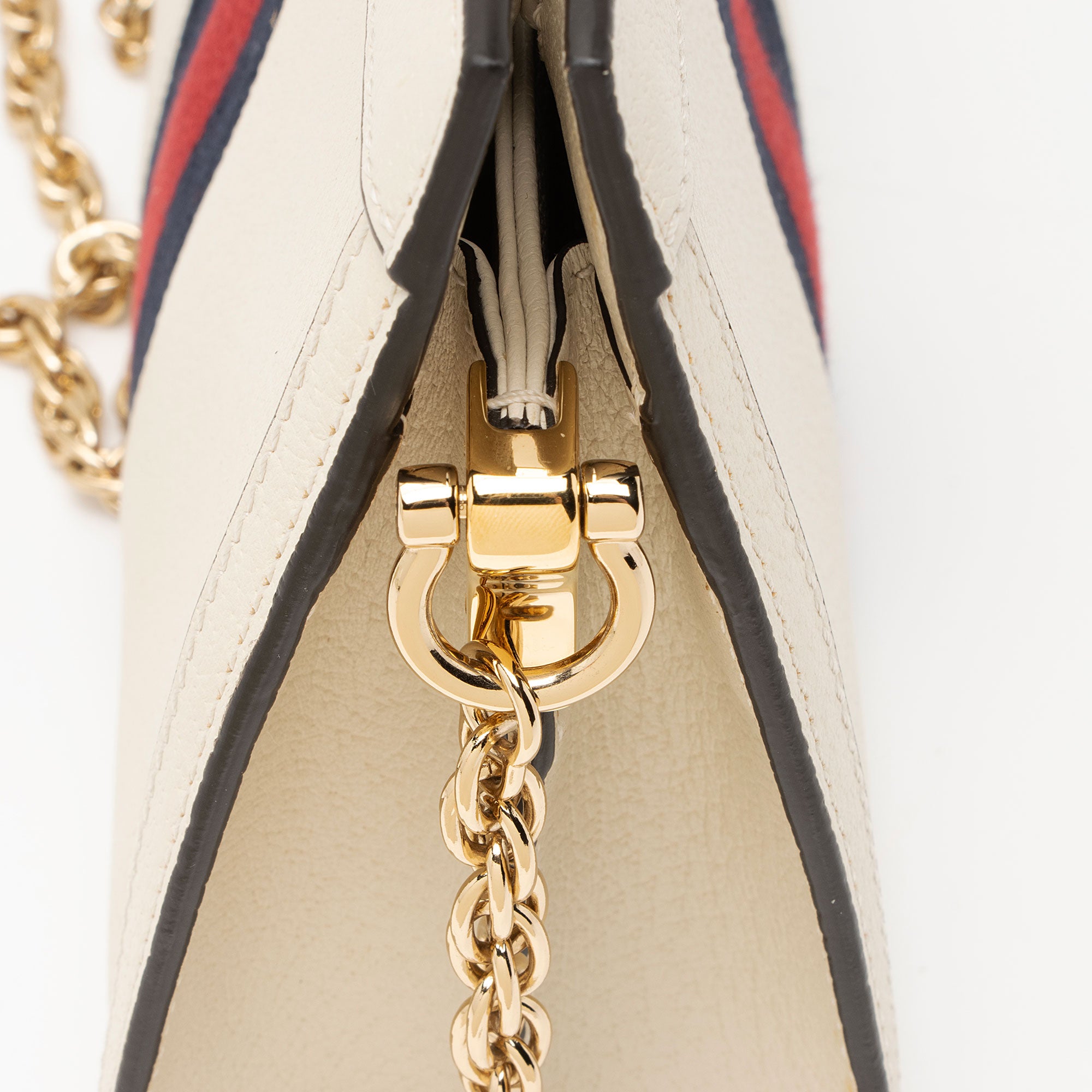 Gucci Leather Ophidia Medium Chain Shoulder Bag