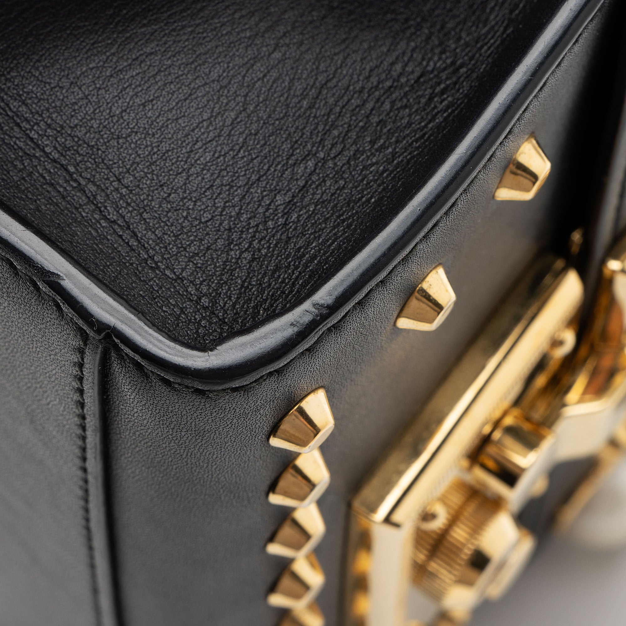 Gucci Leather Pearl Stud Padlock Small Shoulder Bag