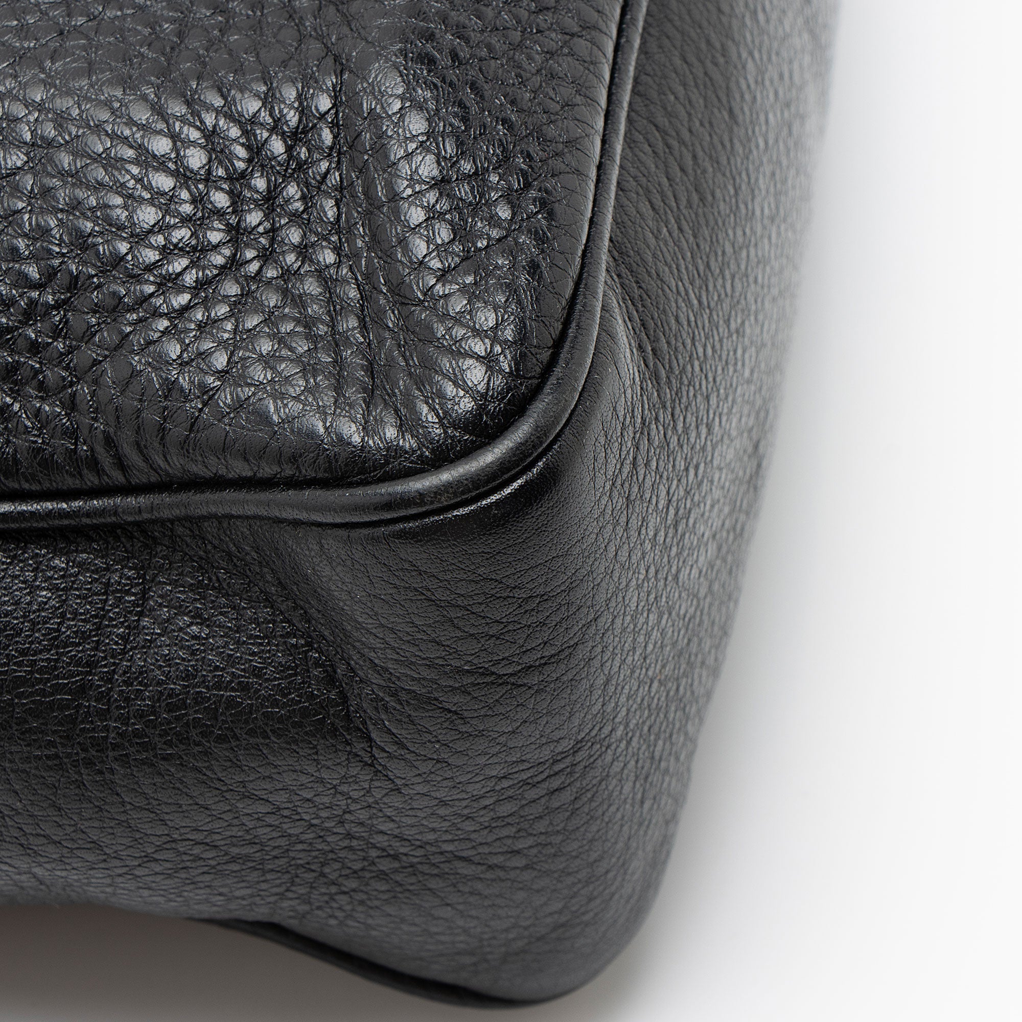 Gucci Leather Soho Chain Small Shoulder Bag