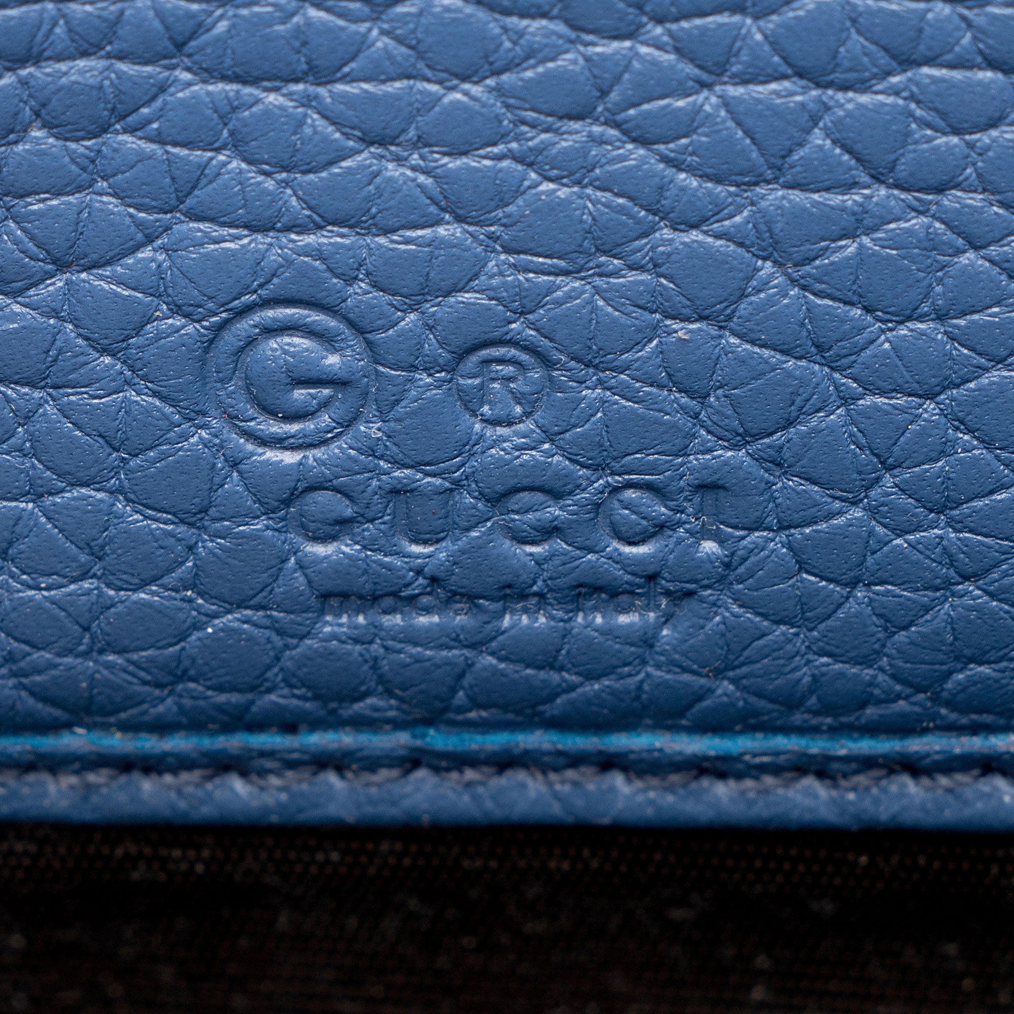 Gucci Leather Soho Compact Zip Around Wallet
