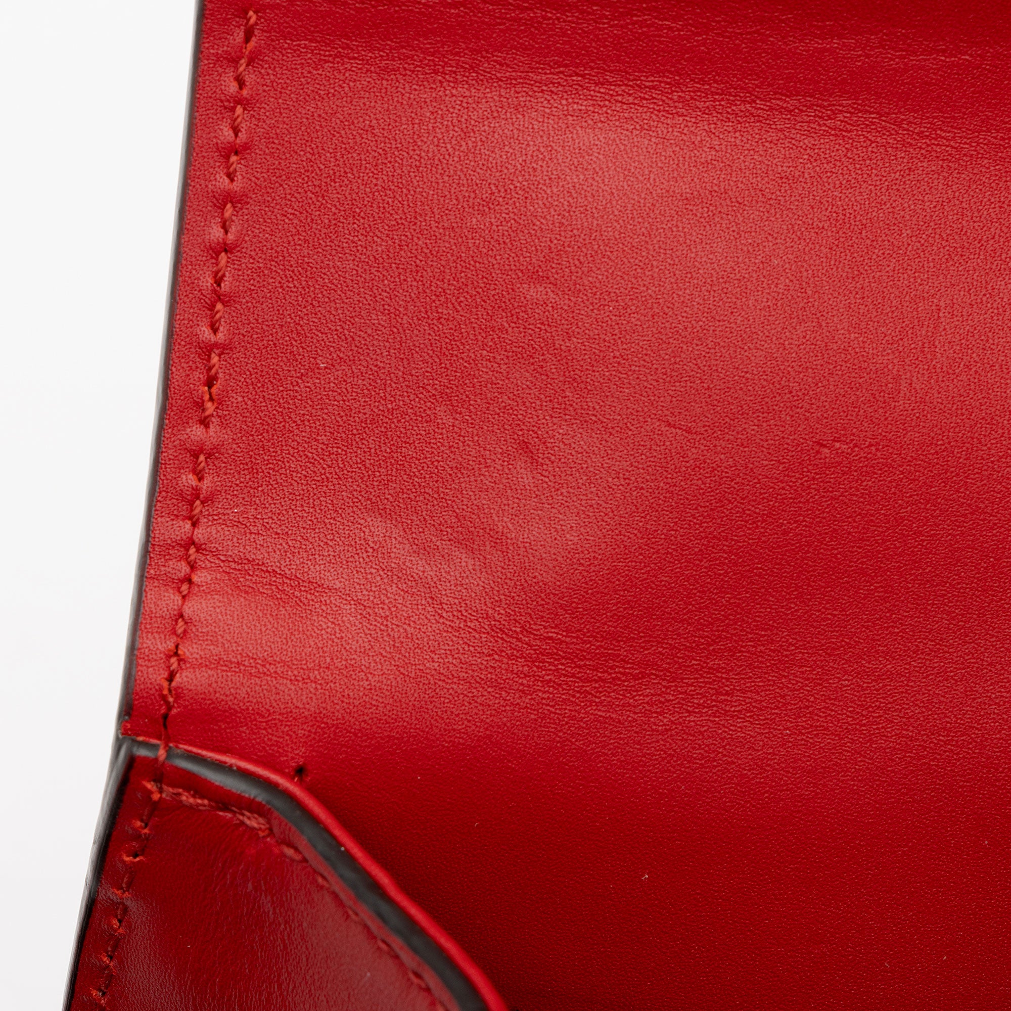 Gucci Leather Sylvie Mini Chain Bag