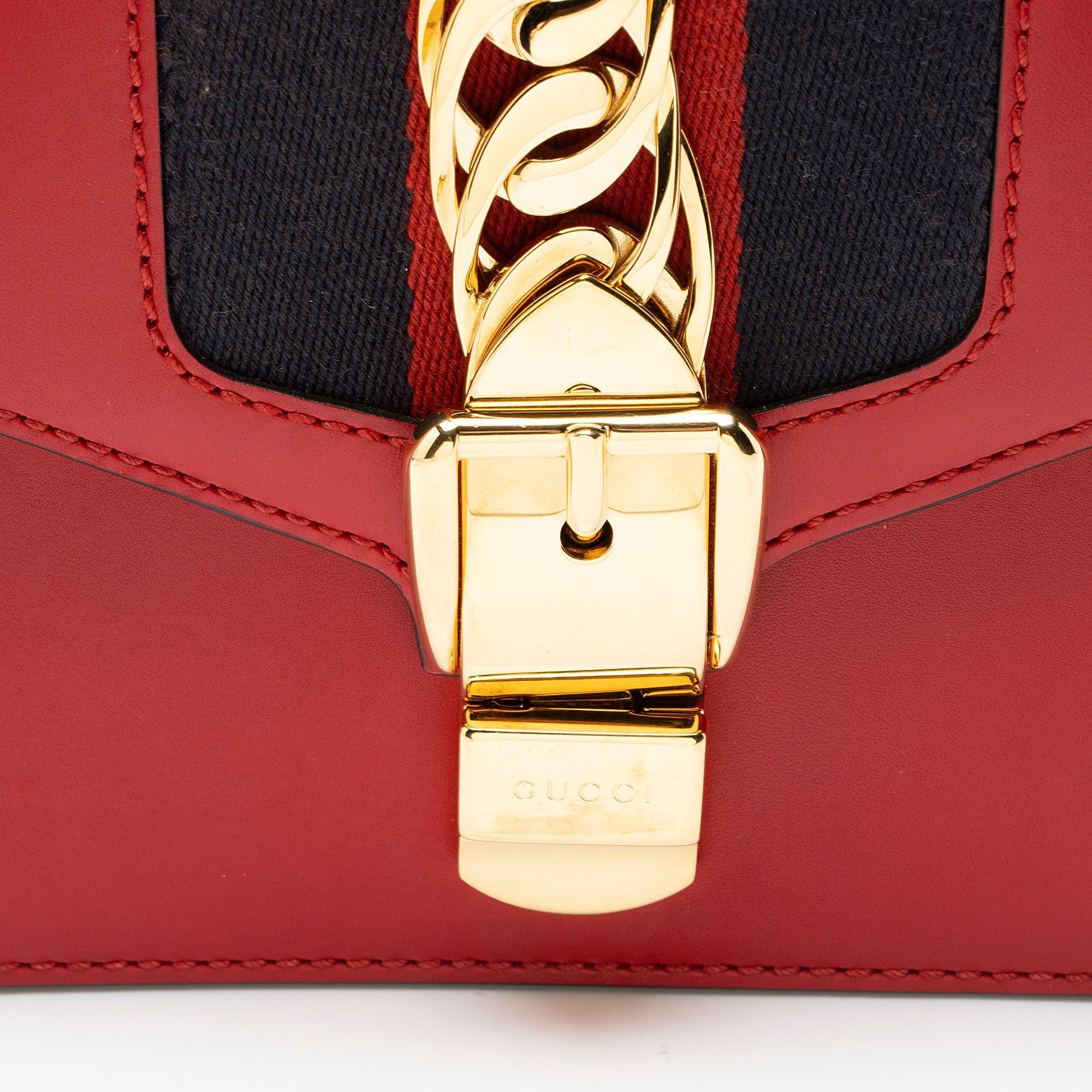 Gucci Leather Sylvie Mini Chain Bag