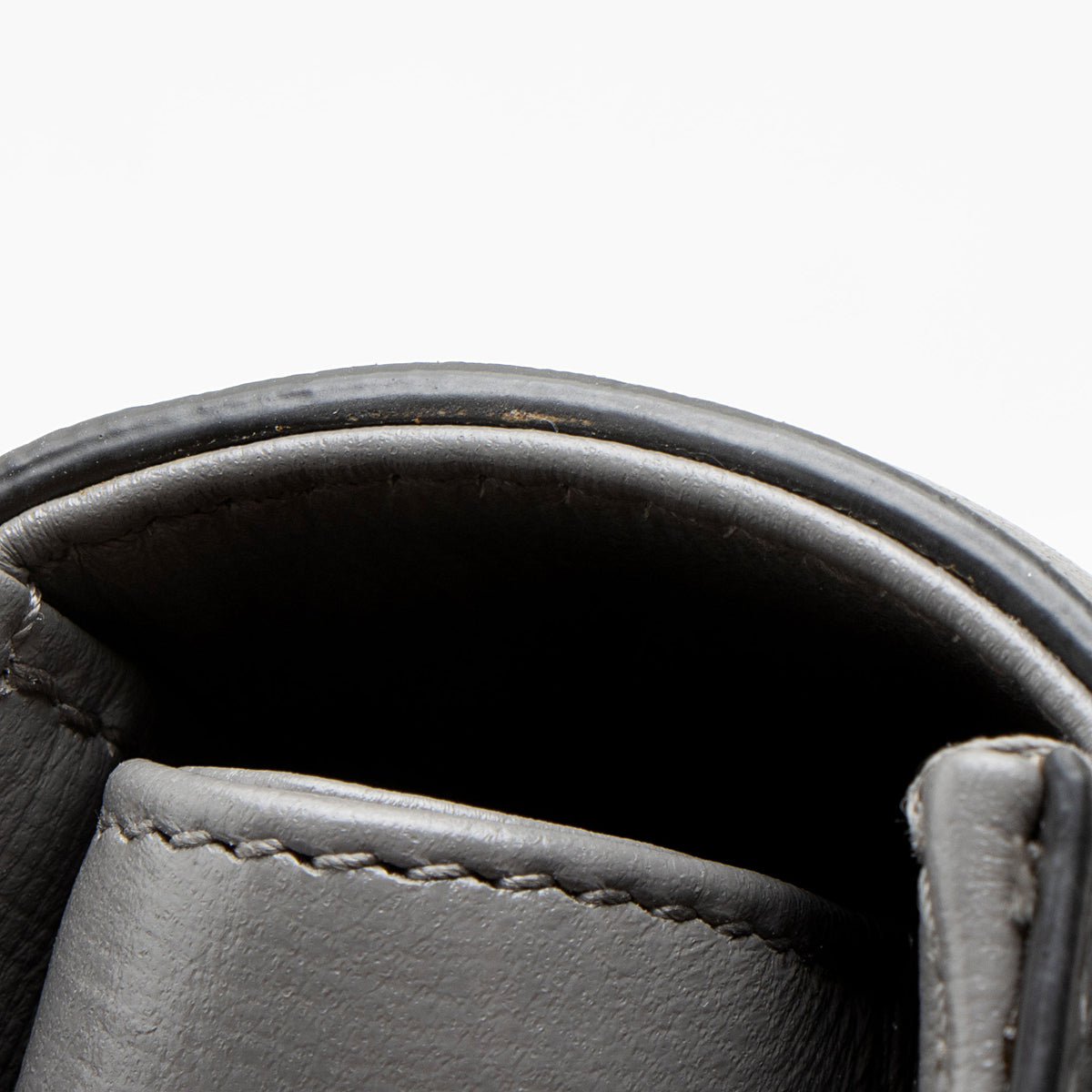 Gucci Leather Torchon GG Ring Medium Shoulder Bag