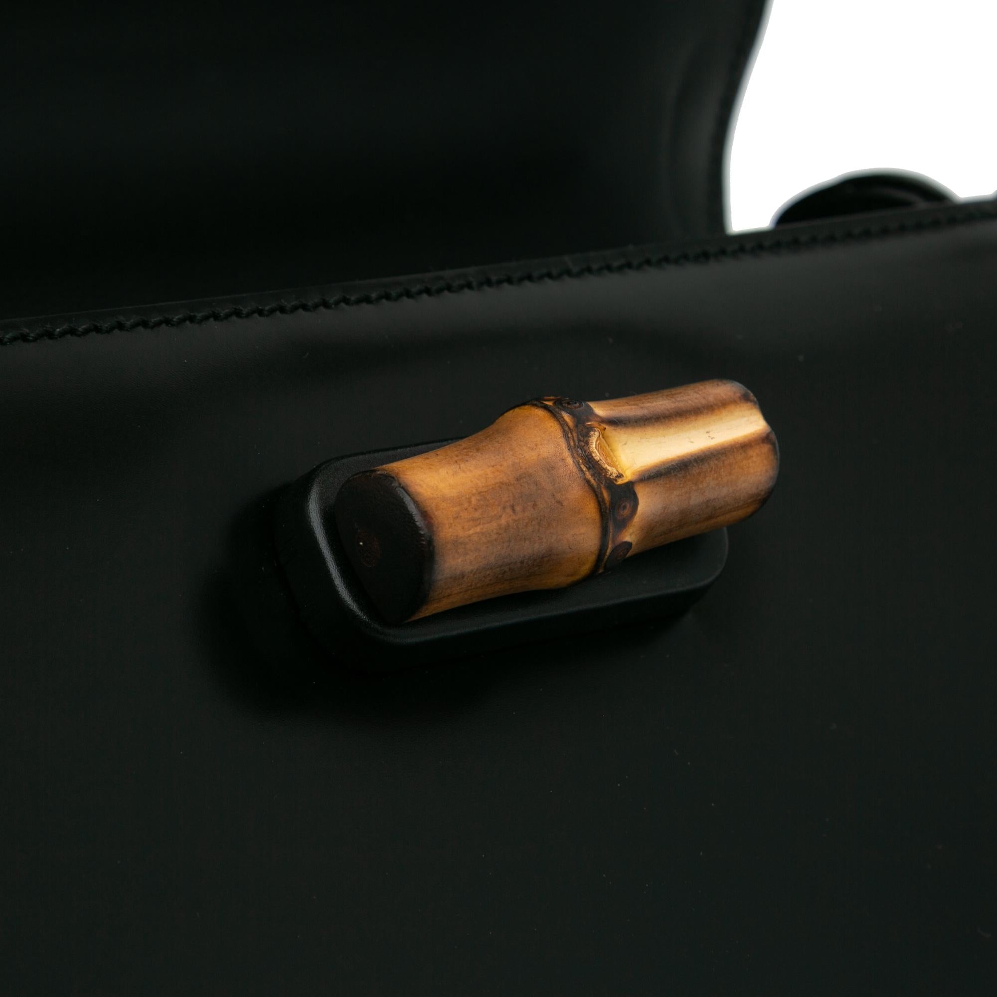 Gucci Limited Edition Medium Calfskin Acrylic Classic 2 Top Handle Bag