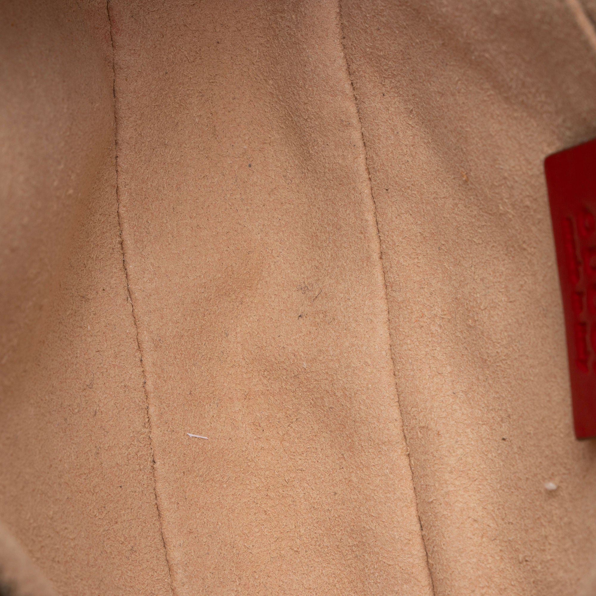 Gucci Matelasse Leather GG Marmont Belt Bag - Size 38 / 95 (SHF-DYUhgU)