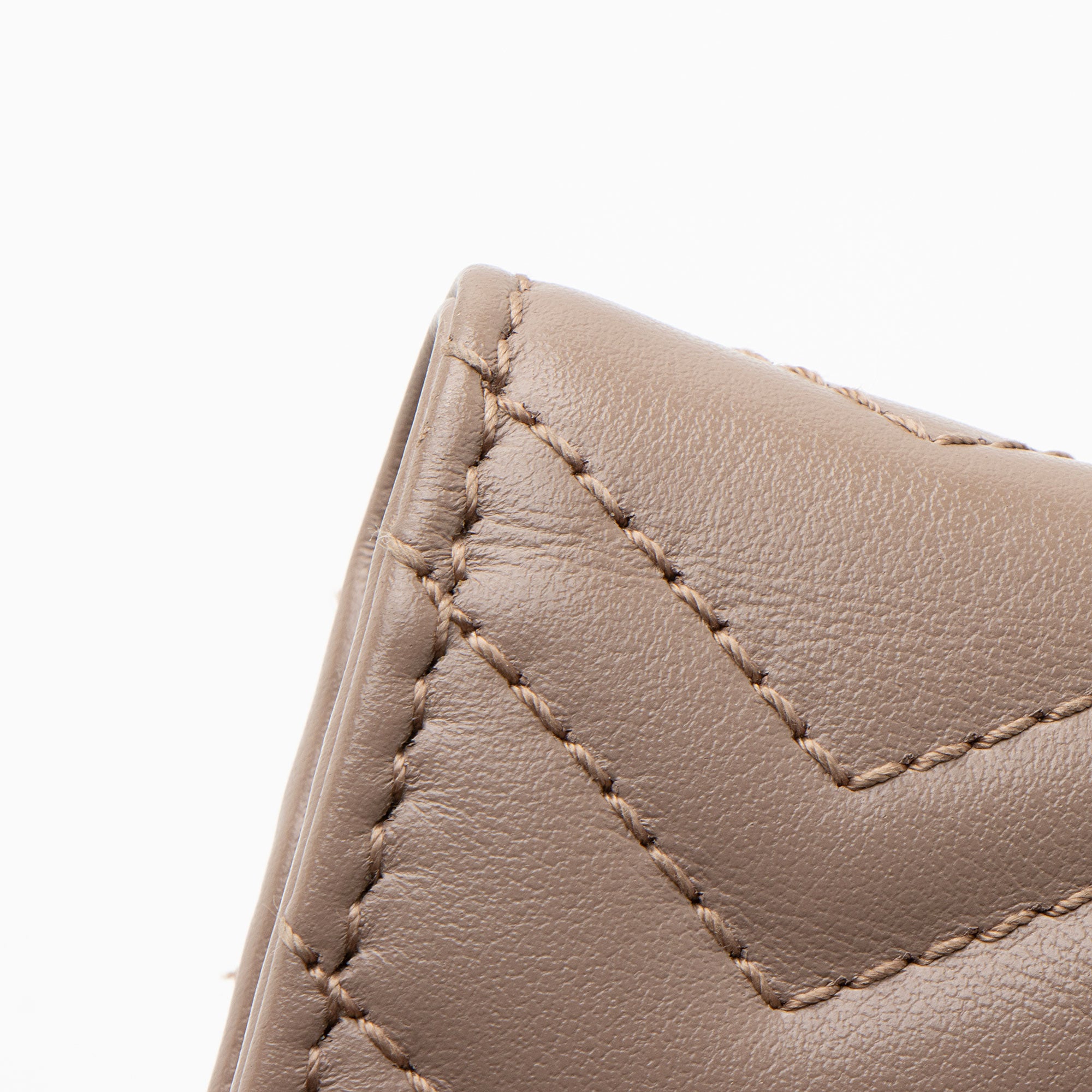 Gucci Matelasse Leather GG Marmont Card Wallet