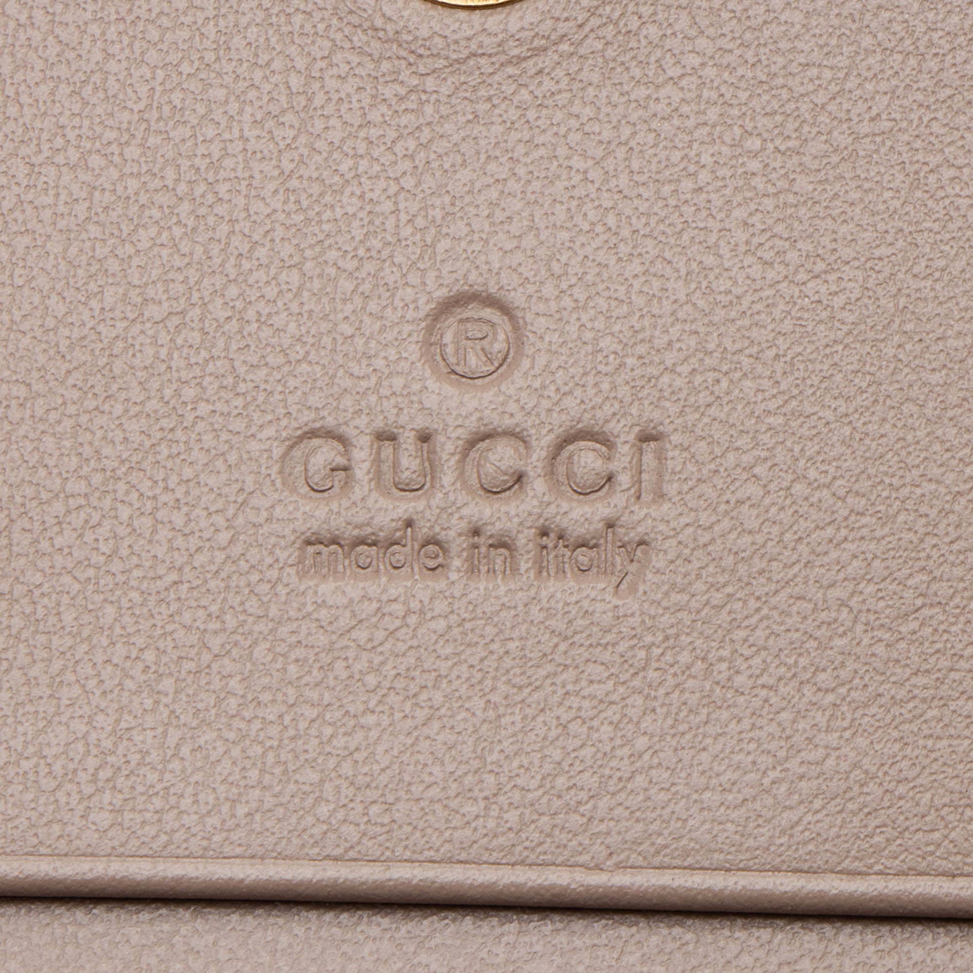 Gucci Matelasse Leather GG Marmont Card Wallet