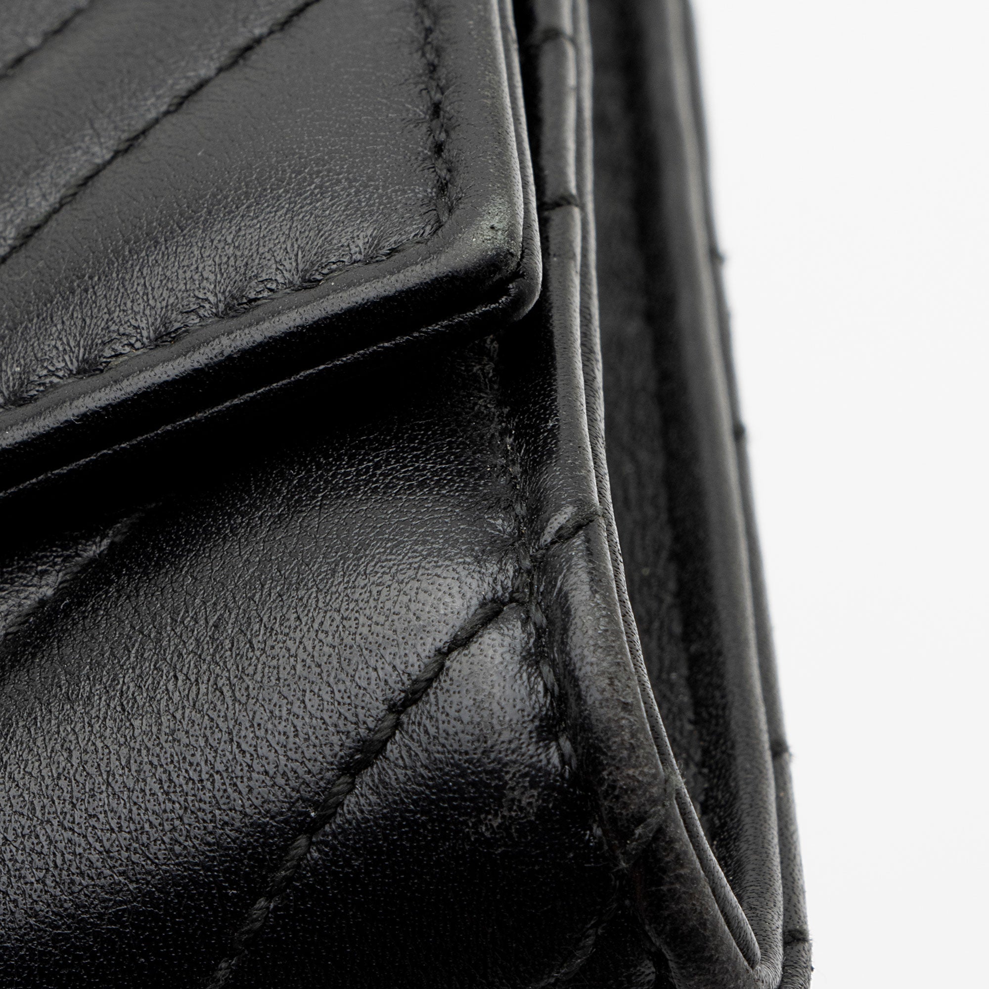 Gucci Matelasse Leather GG Marmont Continental Wallet