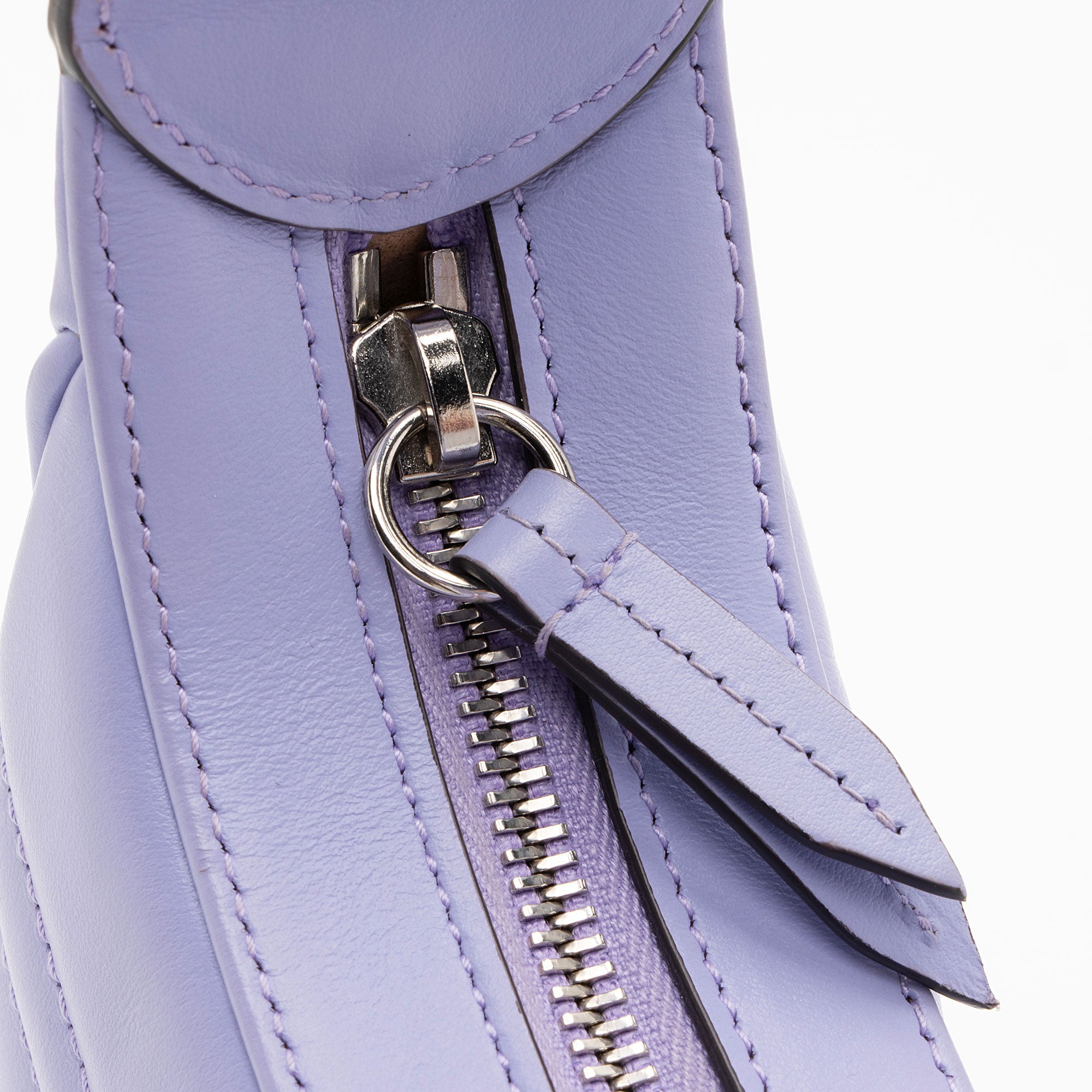 Gucci Matelasse Leather GG Marmont Half Moon Mini Shoulder Bag (SHF-OFIt7E)