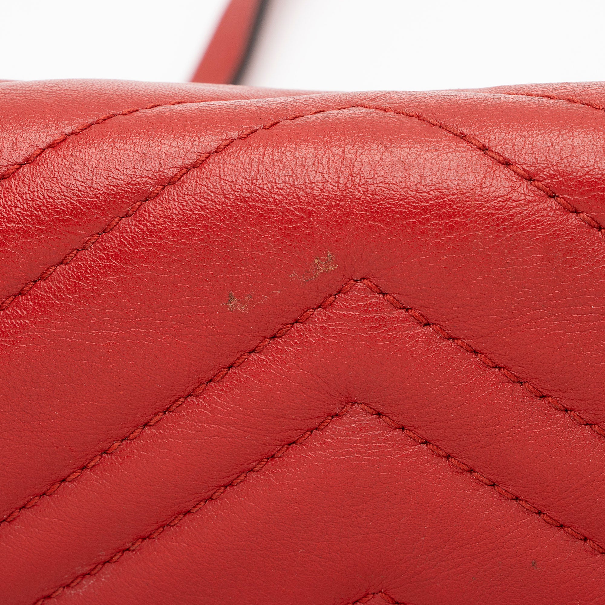 Gucci Matelasse Leather GG Marmont Medium Flap Bag