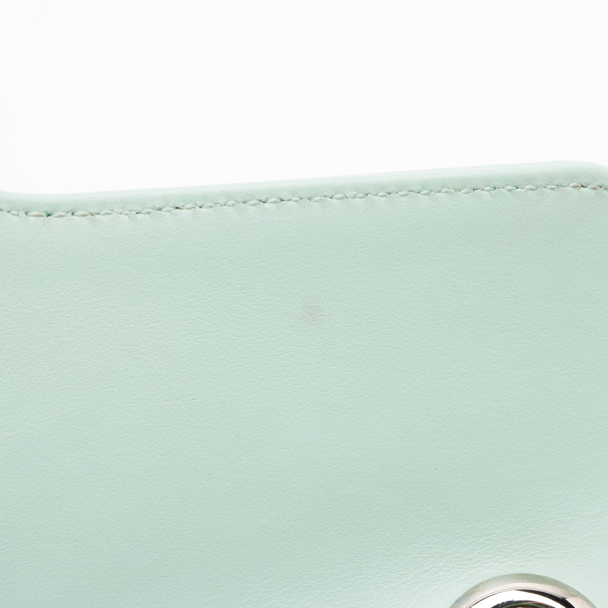 Gucci Matelasse Leather GG Marmont Medium Flap Bag