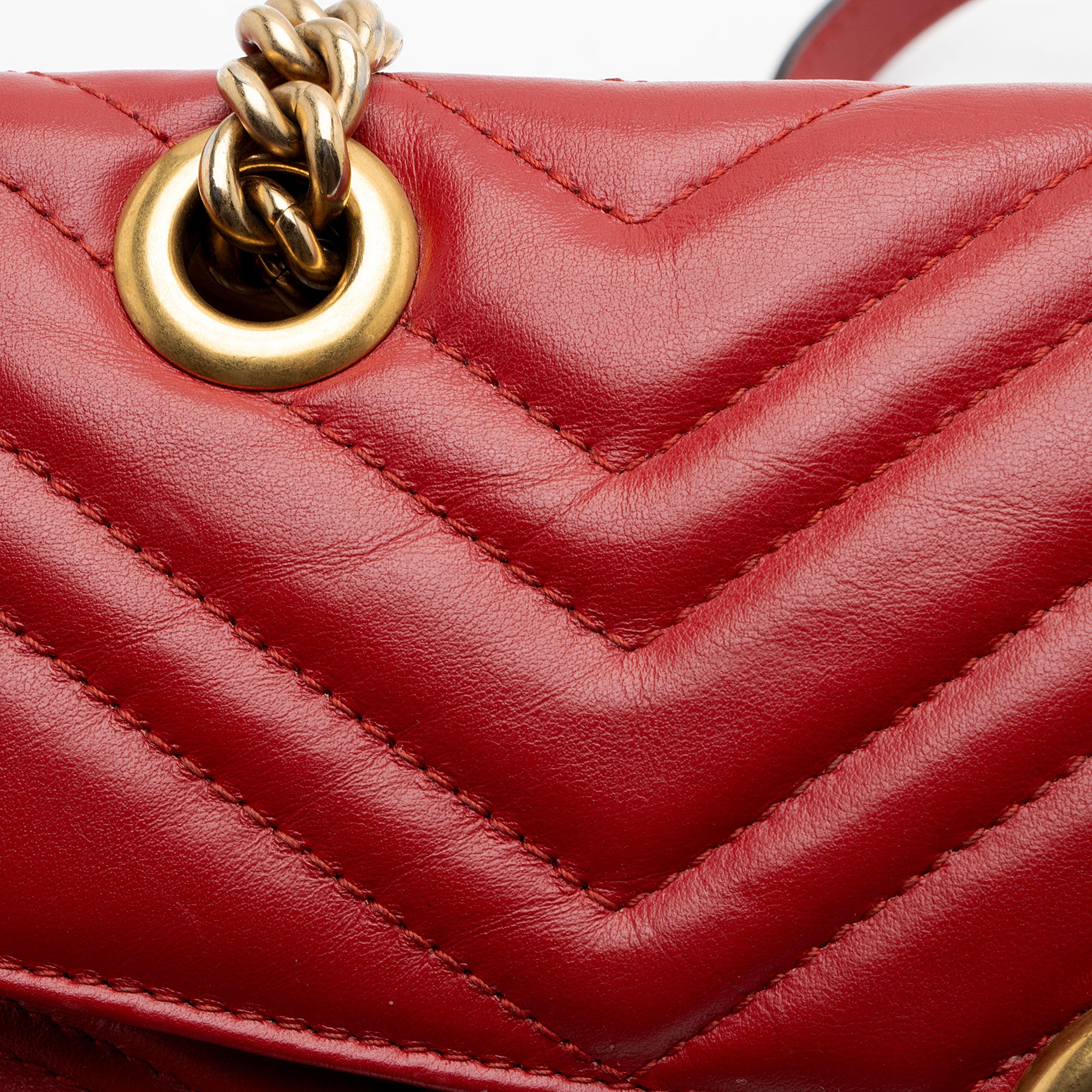 Gucci Matelasse Leather GG Marmont Medium Flap Bag