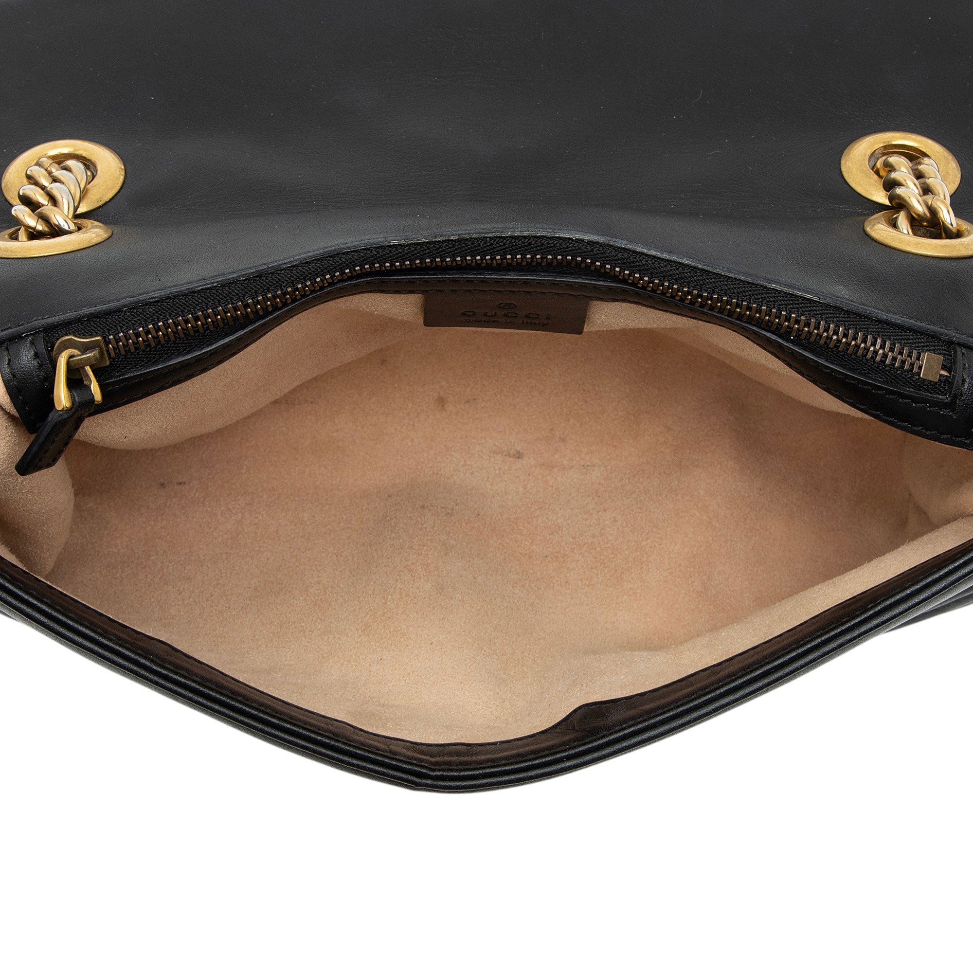 Gucci Matelasse Leather GG Marmont Medium Flap Bag