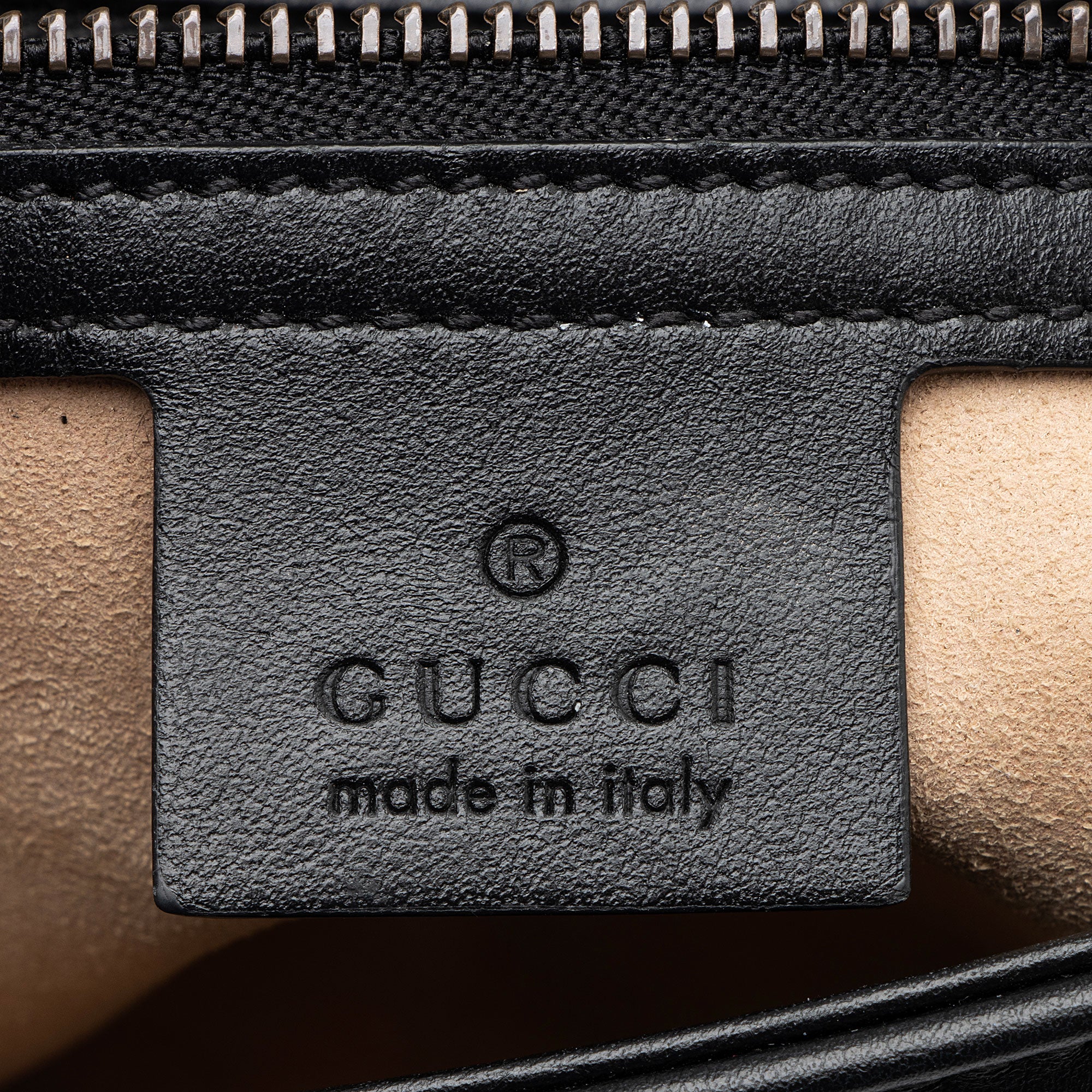 Gucci Matelasse Leather GG Marmont Medium Flap Bag