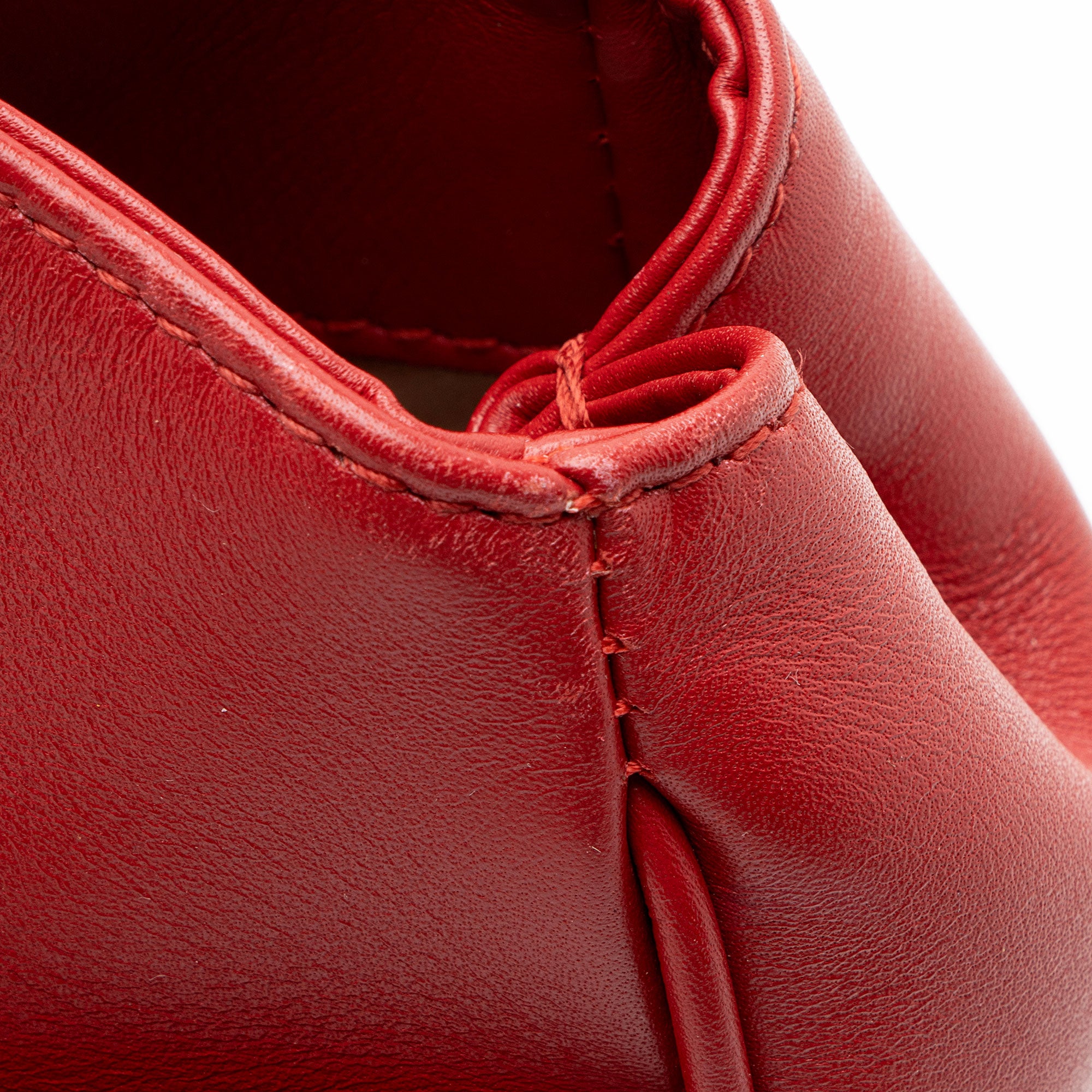 Gucci Matelasse Leather GG Marmont Medium Open Shoulder Bag