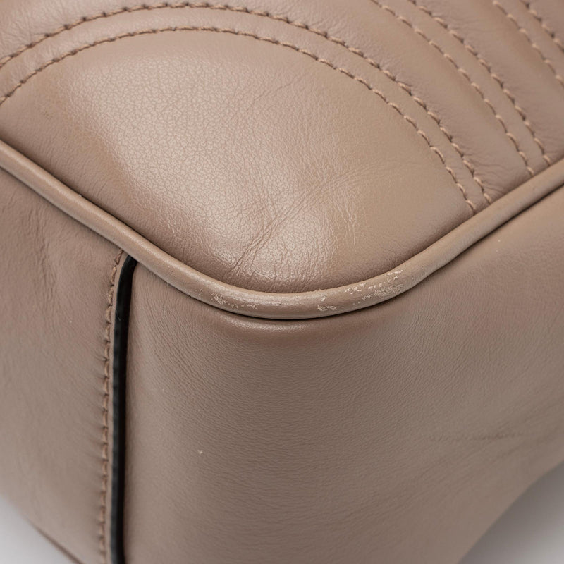 Gucci marmont medium flap hotsell