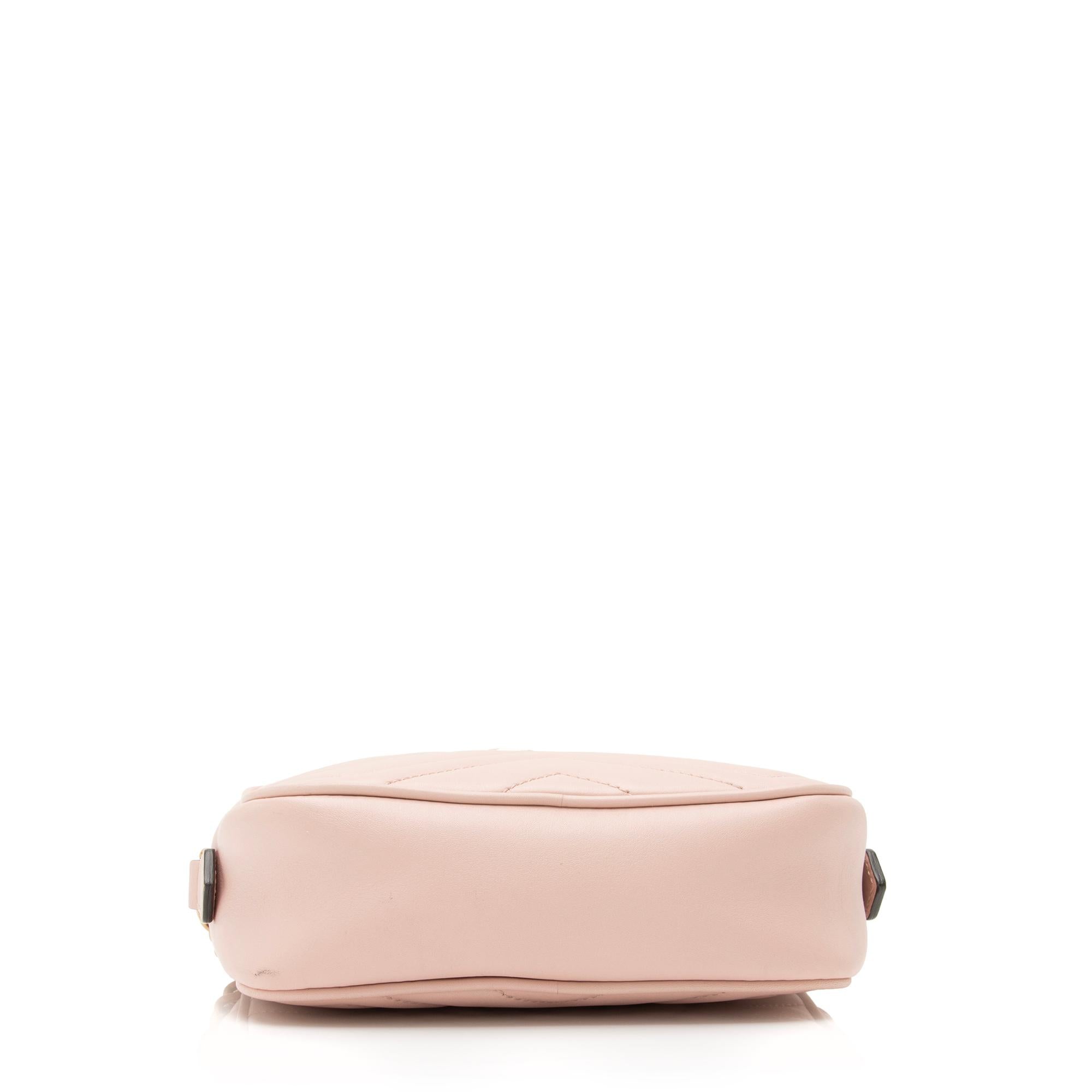 Gucci Matelasse Leather GG Marmont Mini Bag (SHF-23886)