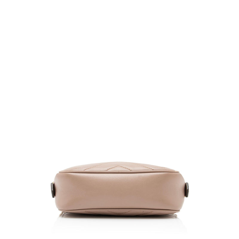 Gucci Matelasse Leather GG Marmont Mini Bag (SHF-joOG1O)