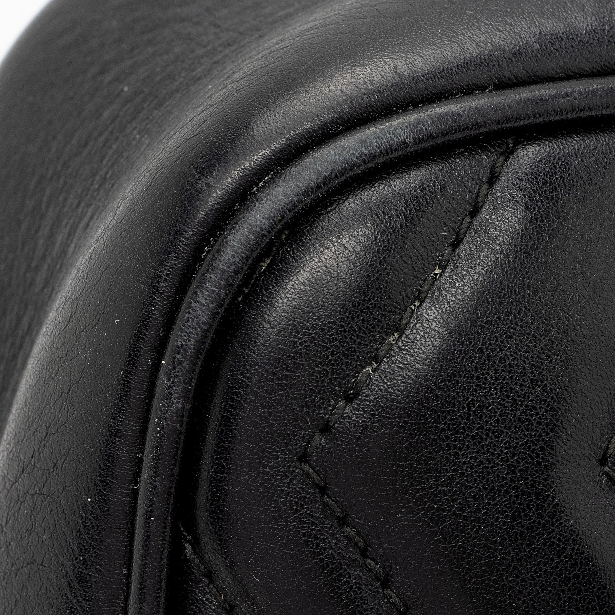 Gucci Matelasse Leather GG Marmont Mini Bag (SHF-MVP7lQ)