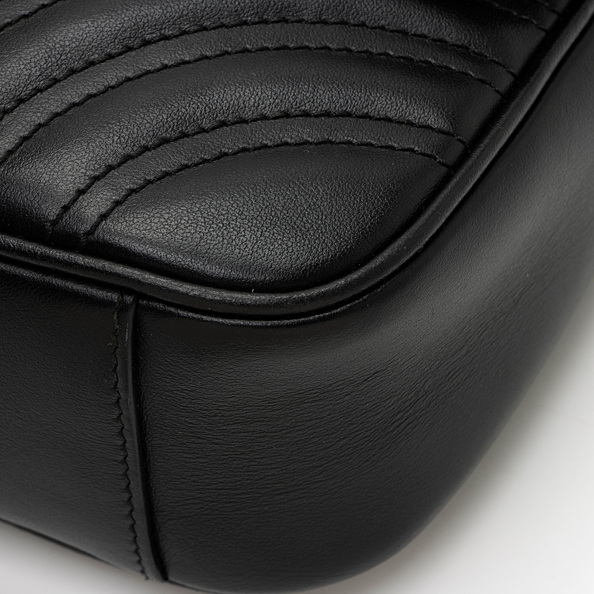 Gucci Matelasse Leather GG Marmont Mini Flap Bag