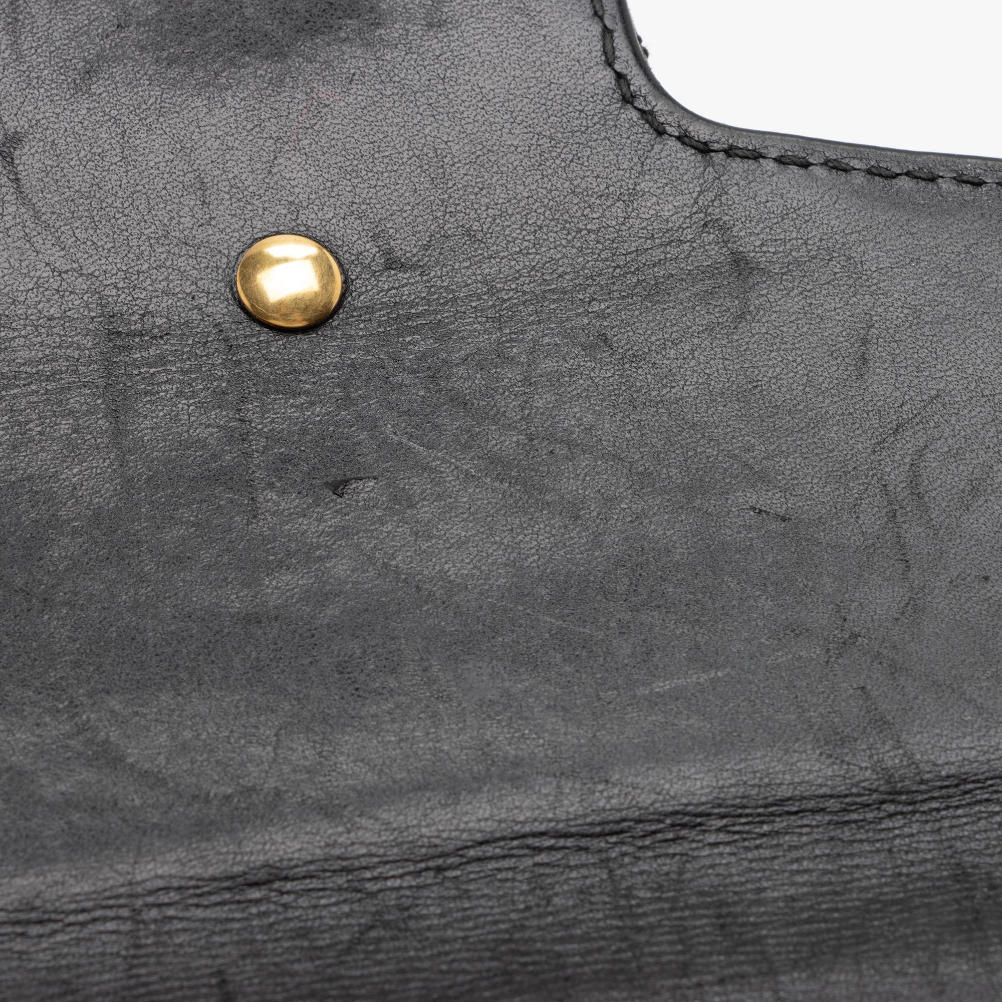 Gucci Matelasse Leather GG Marmont Mini Wallet on Chain Bag (SHF-zSUheQ)