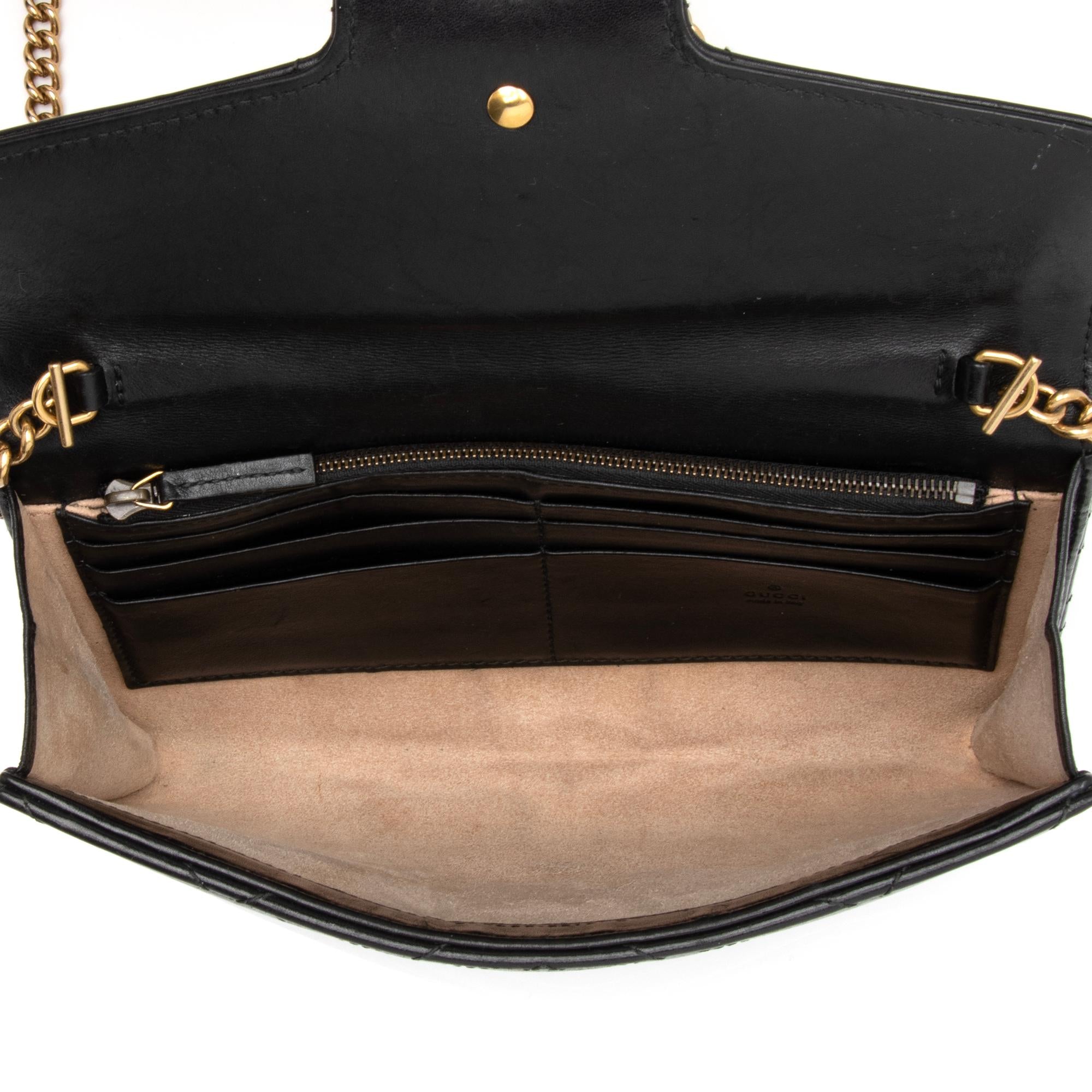 Gucci Matelasse Leather GG Marmont Mini Wallet on Chain Bag (SHF-zSUheQ)