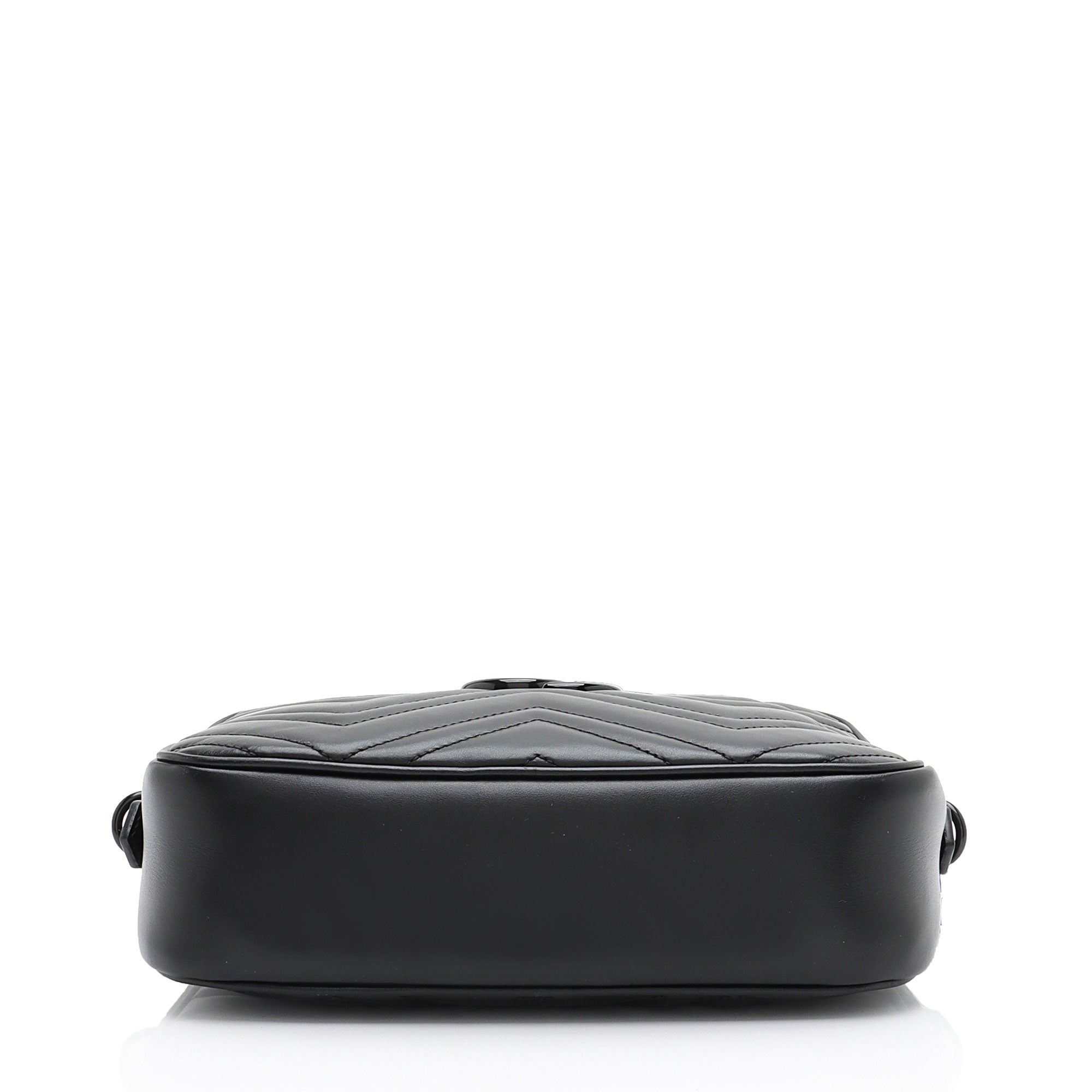 Gucci Matelasse Leather GG Marmont Monochrome Small Camera Bag