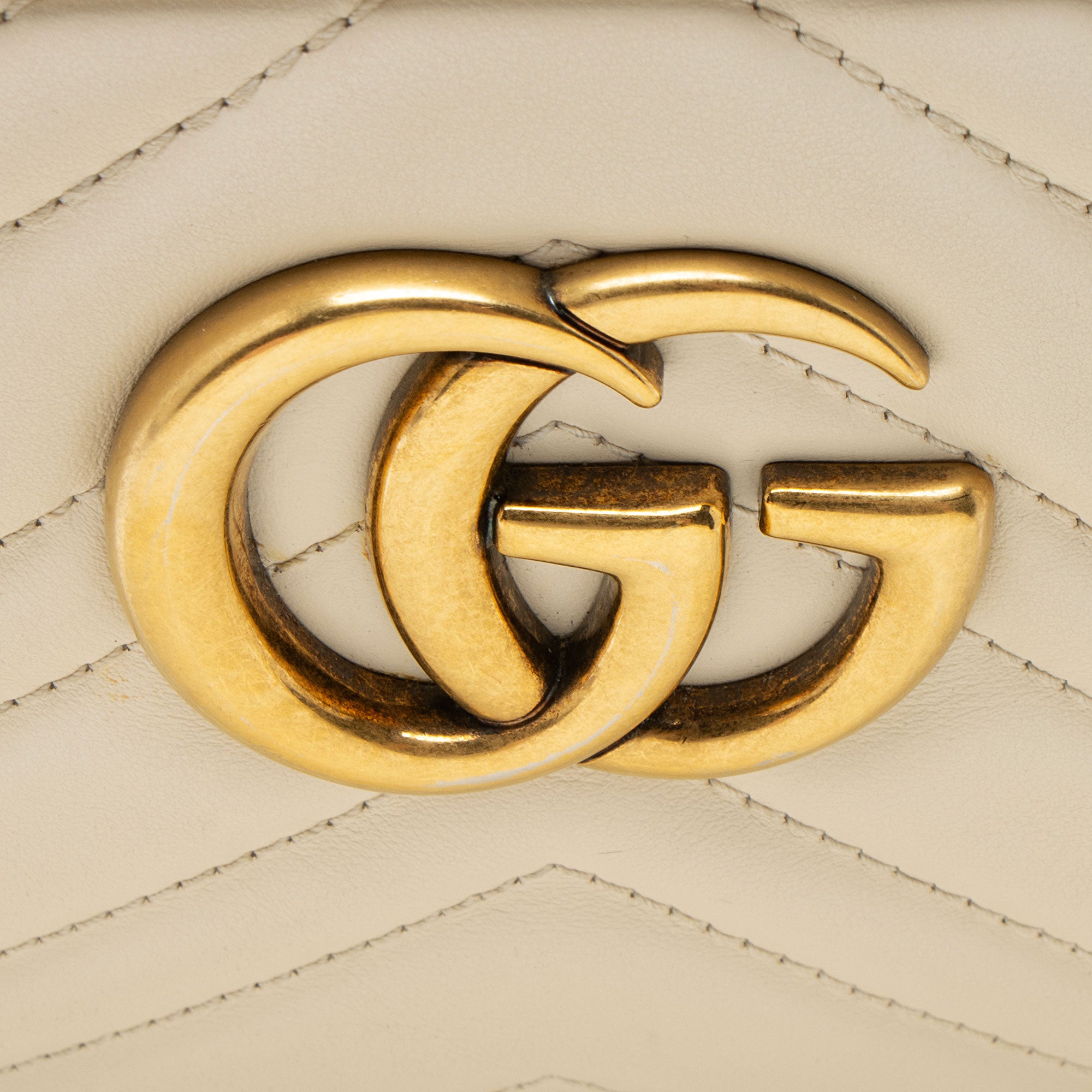 Gucci Matelasse Leather GG Marmont Small Camera Bag