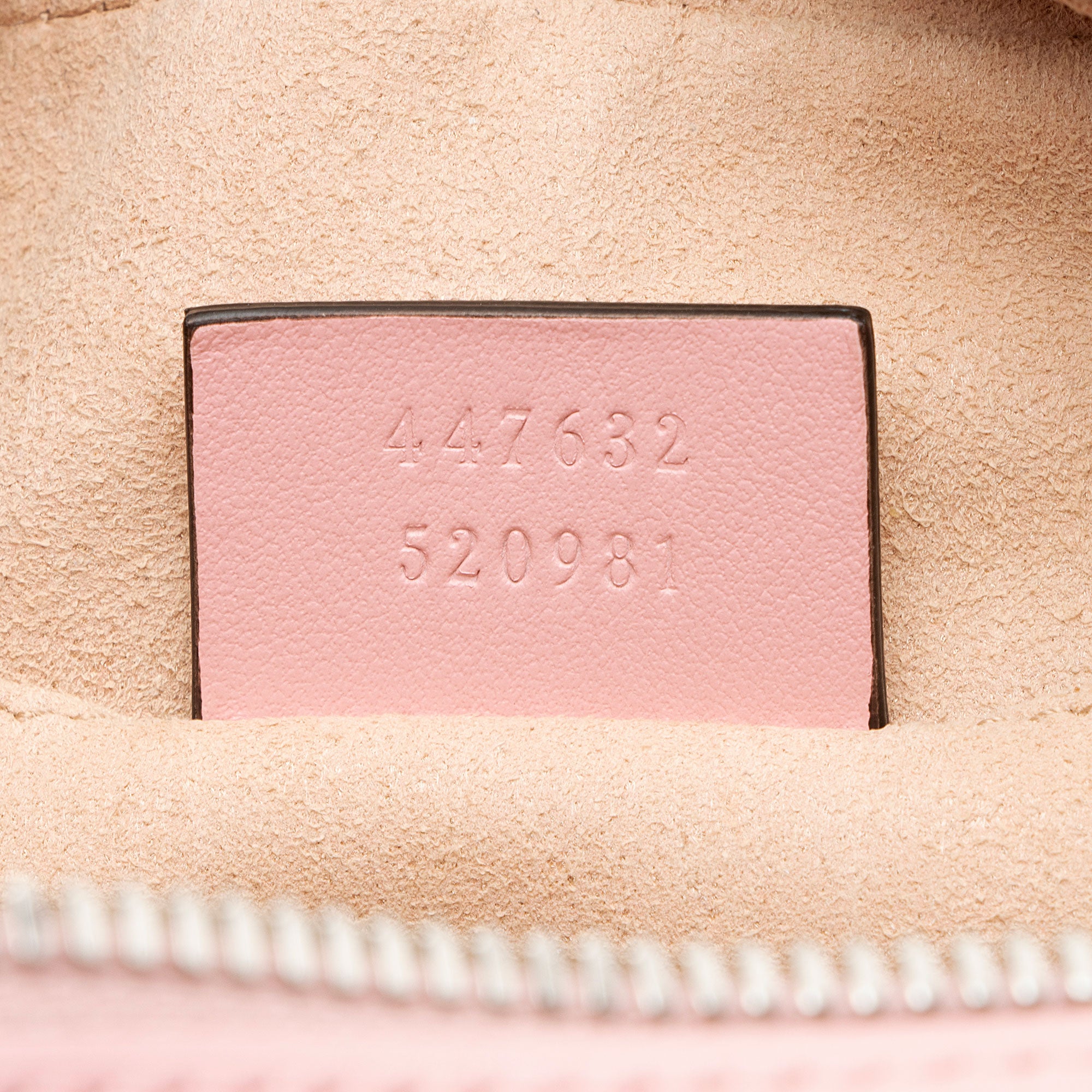 Gucci Matelasse Leather GG Marmont Small Camera Bag