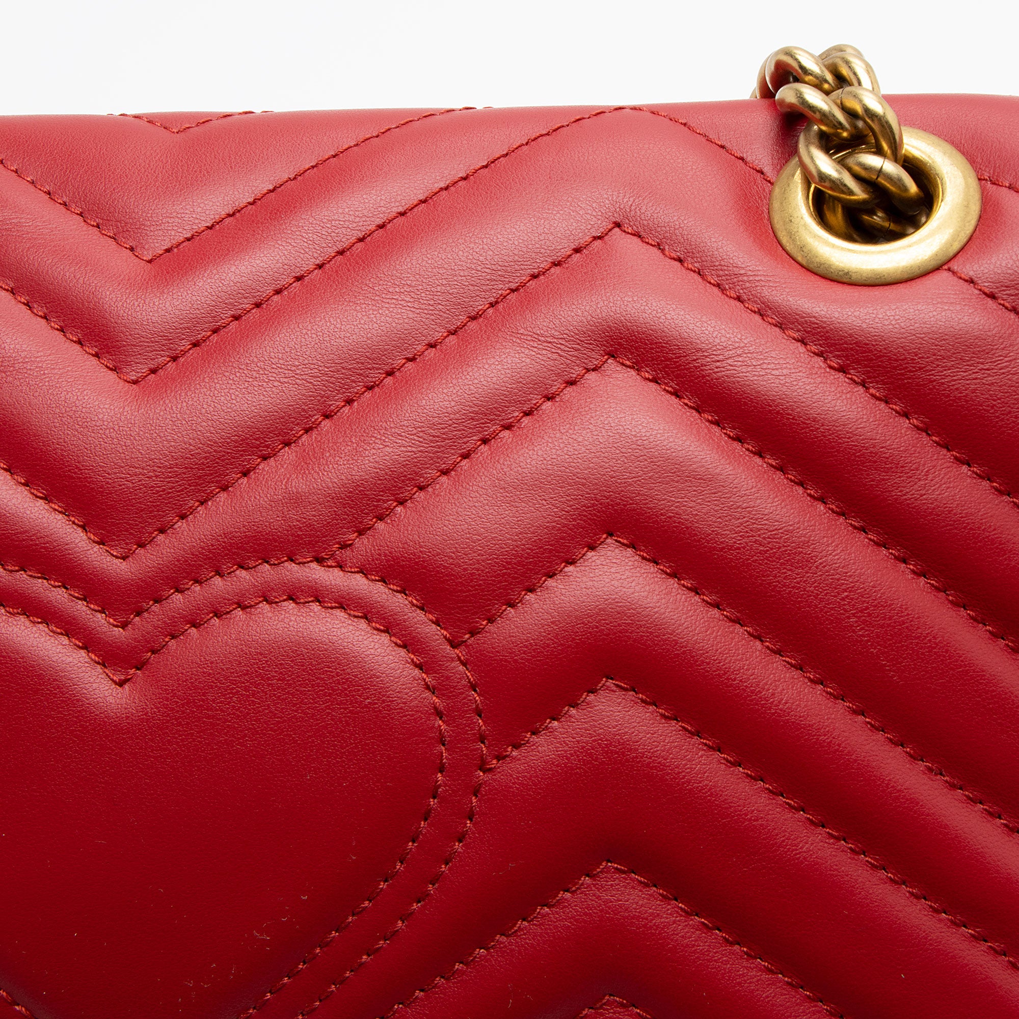 Gucci Matelasse Leather GG Marmont Small Flap Bag (SHF-RkMP3j)