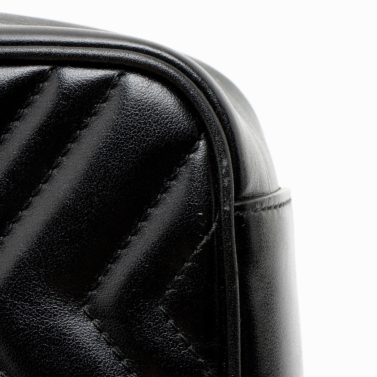 Gucci Matelasse Leather GG Marmont Small Flap Bag