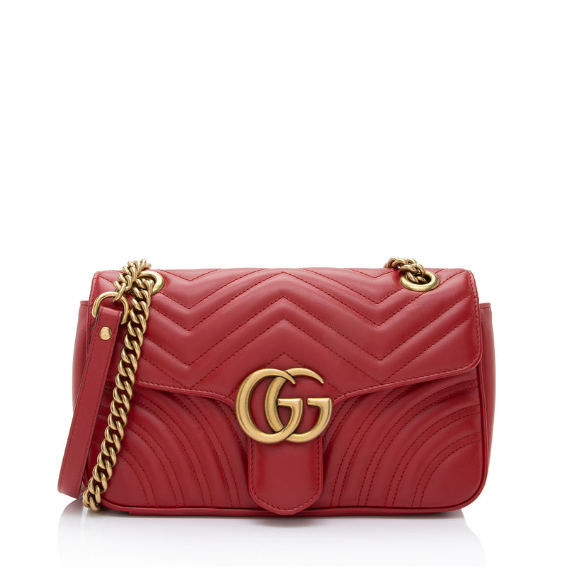 Gucci GG Marmont Matelassé Leather Shoulder Bag in Red
