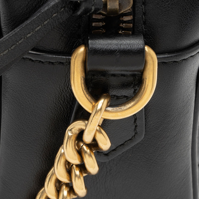 Gucci Matelasse Leather GG Marmont Small Shoulder Bag (SHF-E9Frrv)