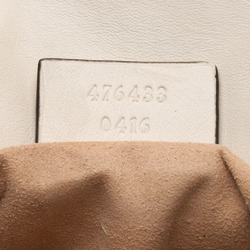 Gucci Matelasse Leather GG Marmont Super Mini Flap Bag (SHF-beHFsH)