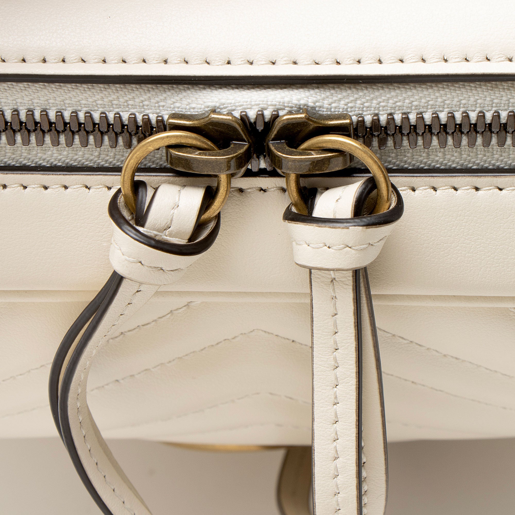 Gucci Matelasse Leather GG Marmont Zip Around Top Handle